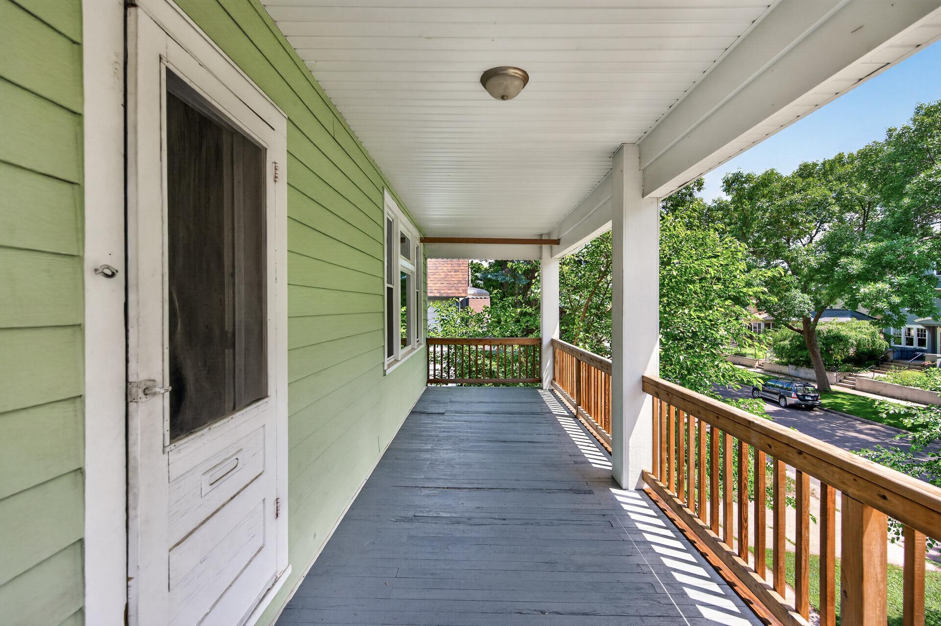 View of Residential Income at 757 Laurel Avenue, Saint Paul MN 55104, Saint Paul (45 of 52) - Mike Wilen | Minnesota Team Real Estate