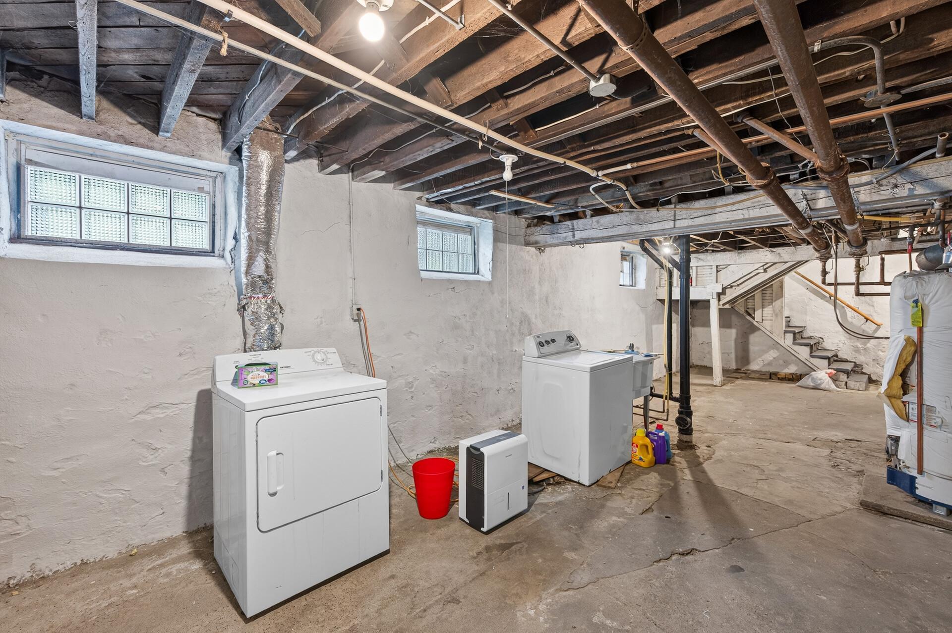 View of Residential Income at 757 Laurel Avenue, Saint Paul MN 55104, Saint Paul (46 of 52) - Mike Wilen | Minnesota Team Real Estate