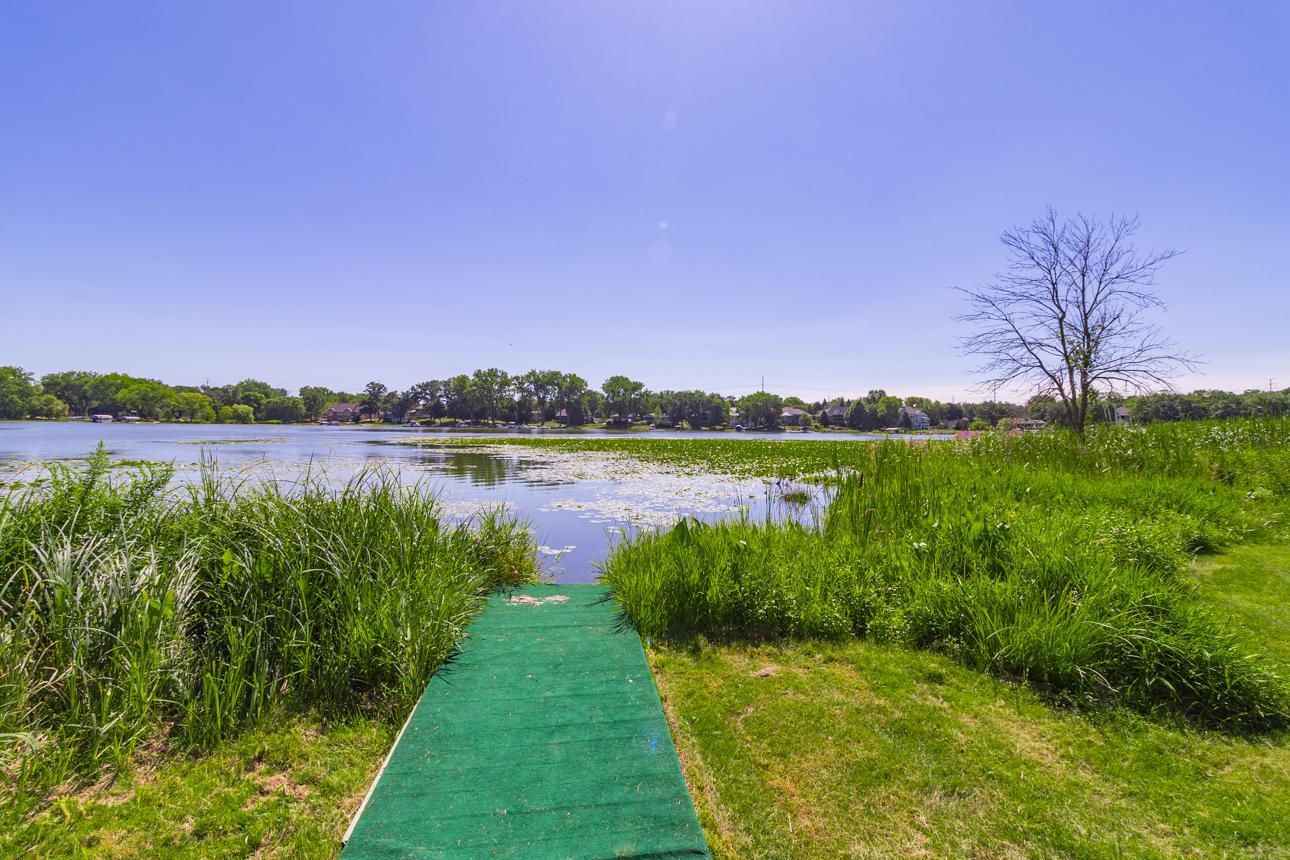 View of Residential at 2968 Owasso Boulevard, Roseville MN 55113, Roseville (60 of 66) - Mike Wilen | Minnesota Team Real Estate