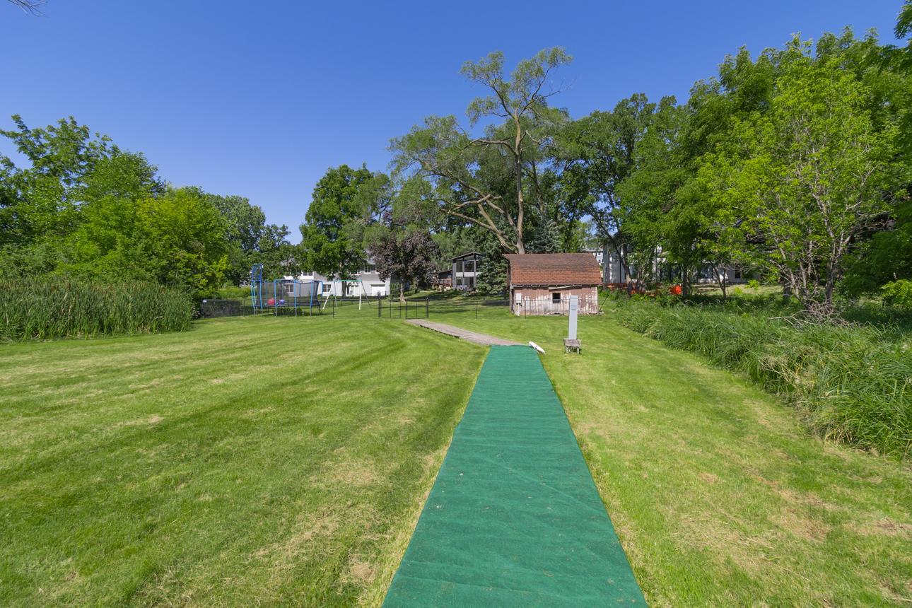 View of Residential at 2968 Owasso Boulevard, Roseville MN 55113, Roseville (59 of 66) - Mike Wilen | Minnesota Team Real Estate