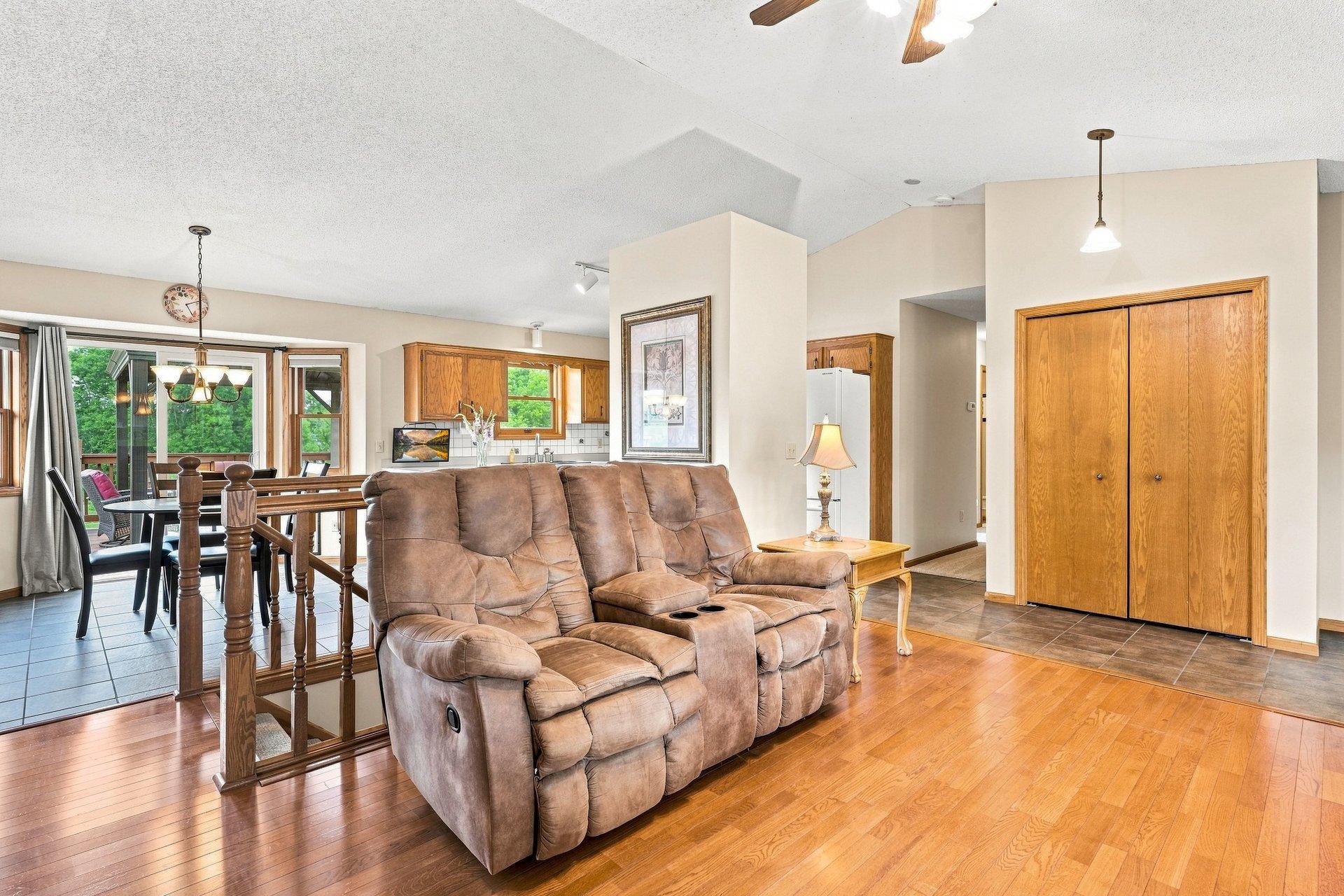 View of Residential at 17314 Greentree Path, Lakeville MN 55044, Lakeville (4 of 58) - Mike Wilen | Minnesota Team Real Estate