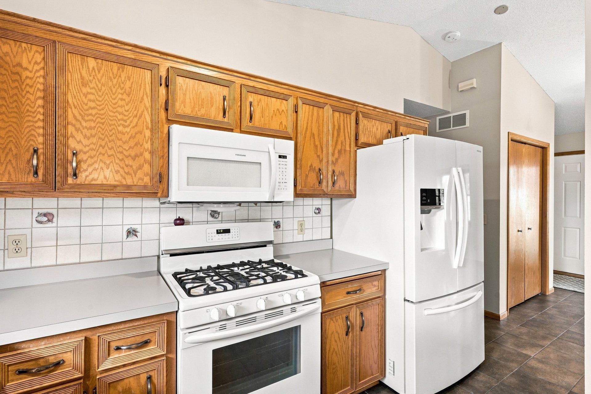 View of Residential at 17314 Greentree Path, Lakeville MN 55044, Lakeville (13 of 58) - Mike Wilen | Minnesota Team Real Estate
