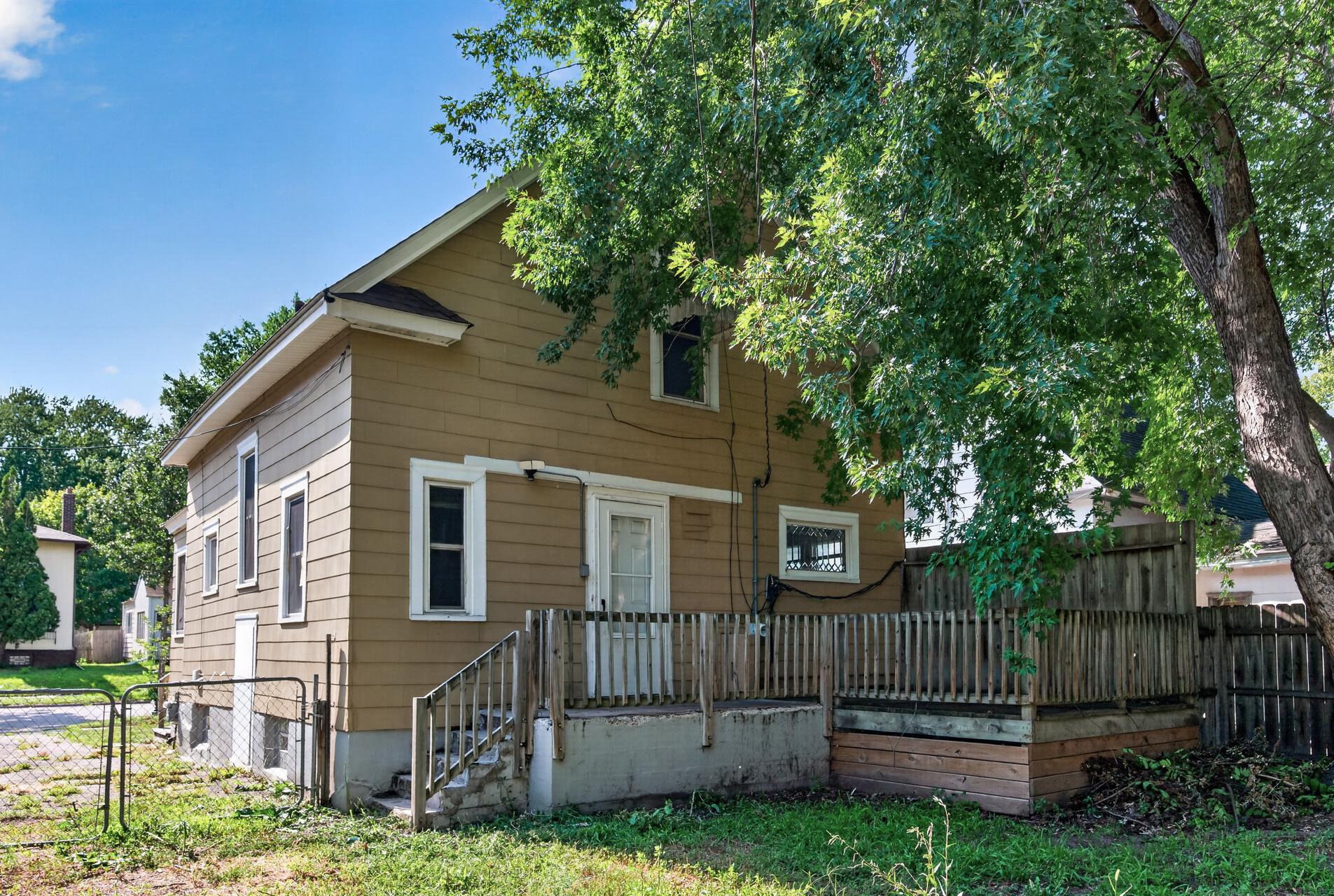 View of Residential at 2332 Sheridan Avenue, Minneapolis MN 55411, Minneapolis (22 of 29) - Mike Wilen | Minnesota Team Real Estate