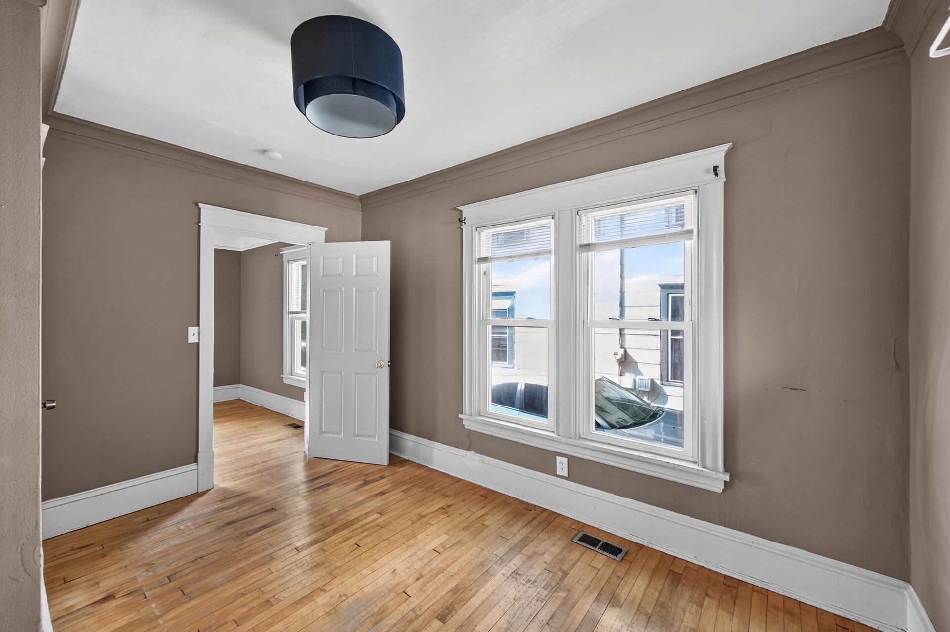 View of Residential at 2332 Sheridan Avenue, Minneapolis MN 55411, Minneapolis (11 of 29) - Mike Wilen | Minnesota Team Real Estate