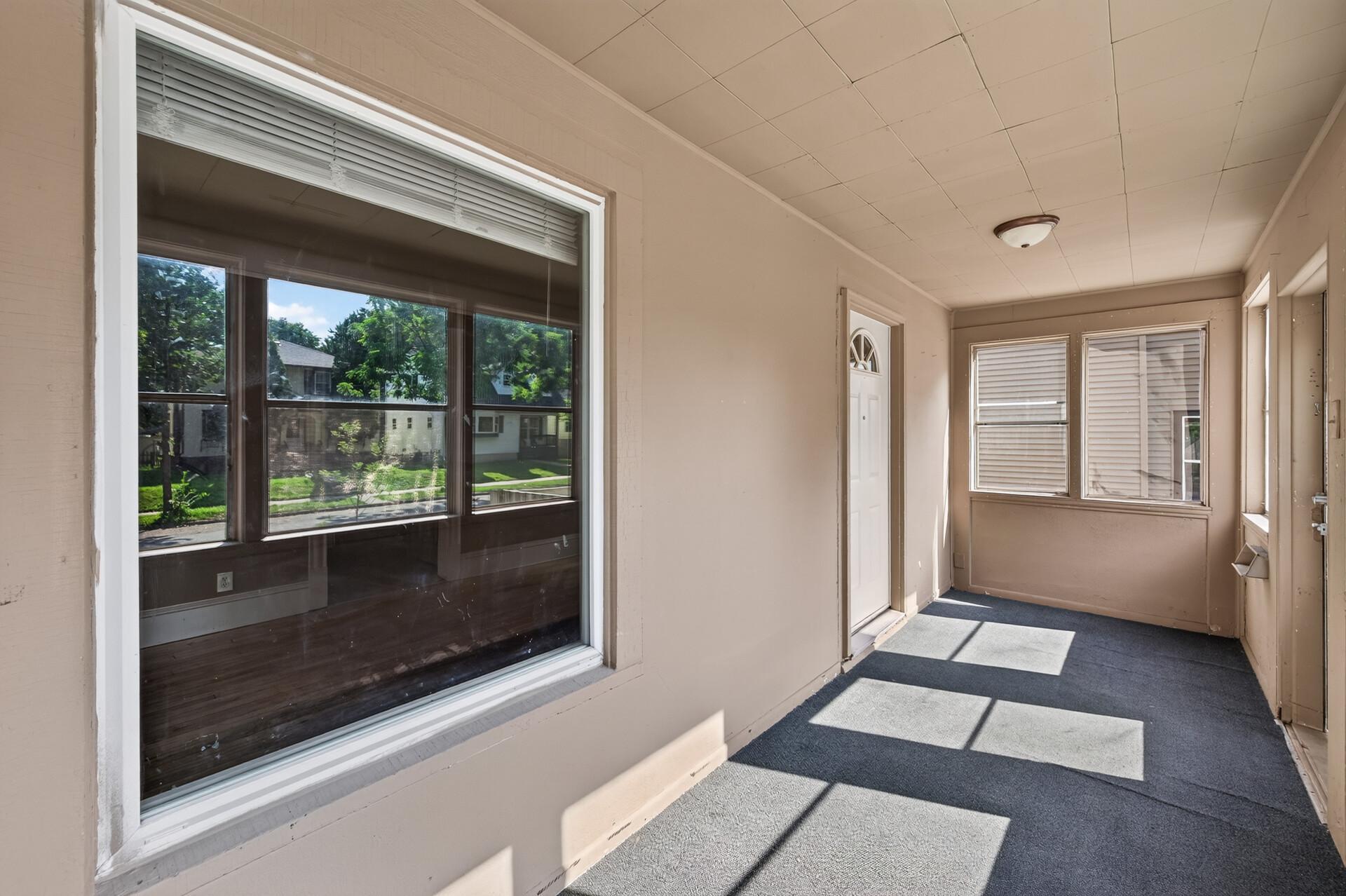 View of Residential at 2332 Sheridan Avenue, Minneapolis MN 55411, Minneapolis (6 of 29) - Mike Wilen | Minnesota Team Real Estate