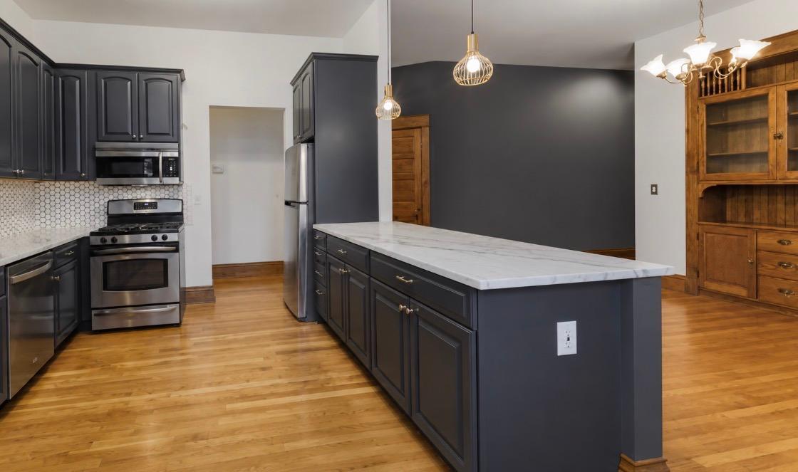 View of Residential at 223 Arundel Street #1, Saint Paul MN 55102, Saint Paul (17 of 51) - Mike Wilen | Minnesota Team Real Estate