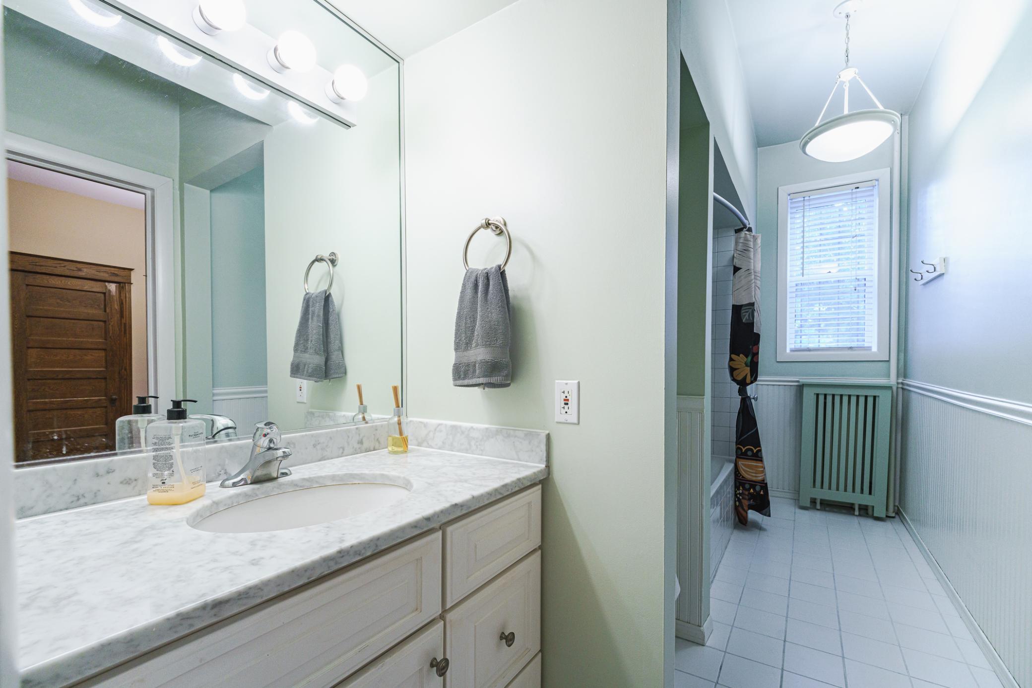 View of Residential at 223 Arundel Street #1, Saint Paul MN 55102, Saint Paul (25 of 51) - Mike Wilen | Minnesota Team Real Estate
