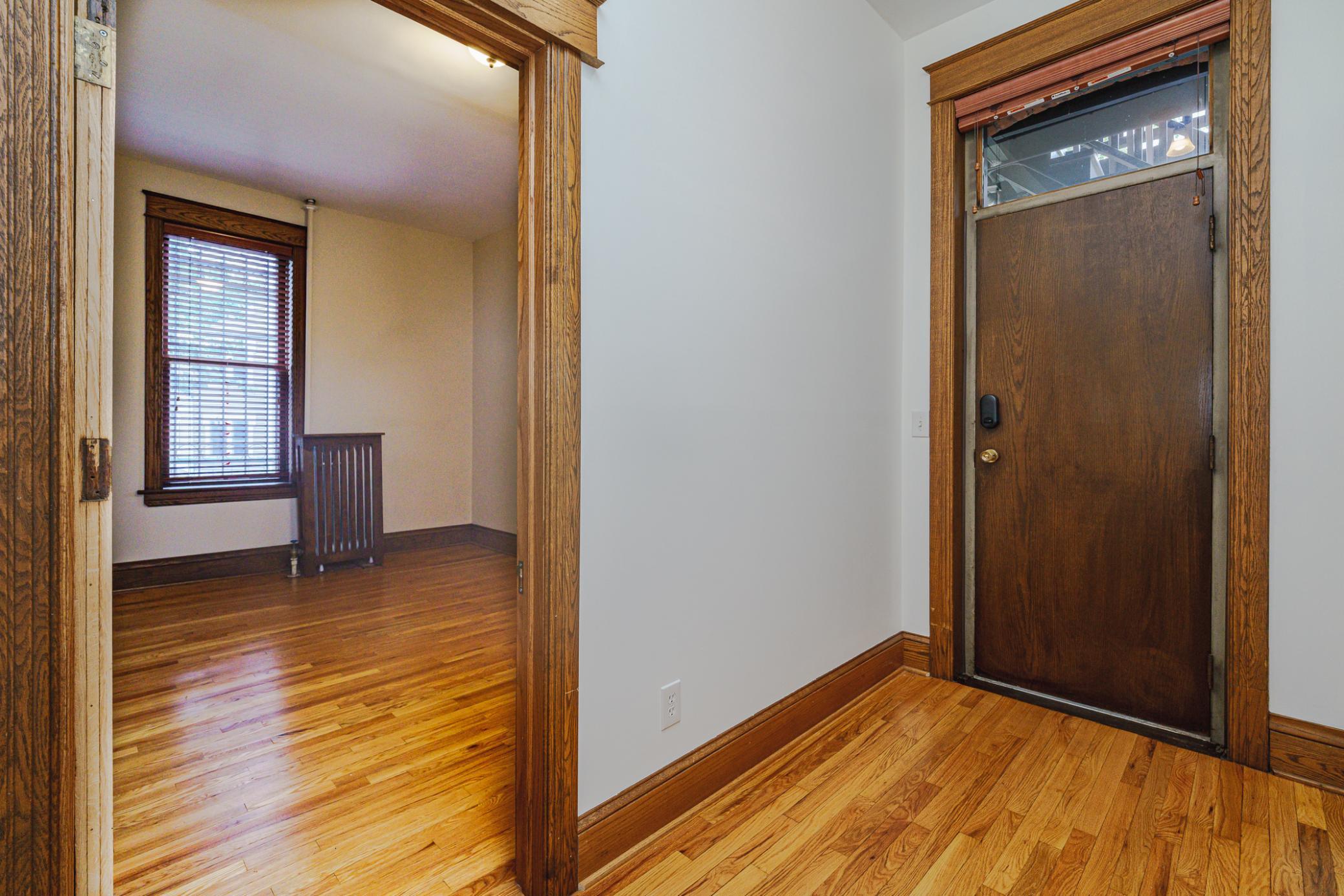 View of Residential at 223 Arundel Street #1, Saint Paul MN 55102, Saint Paul (29 of 51) - Mike Wilen | Minnesota Team Real Estate
