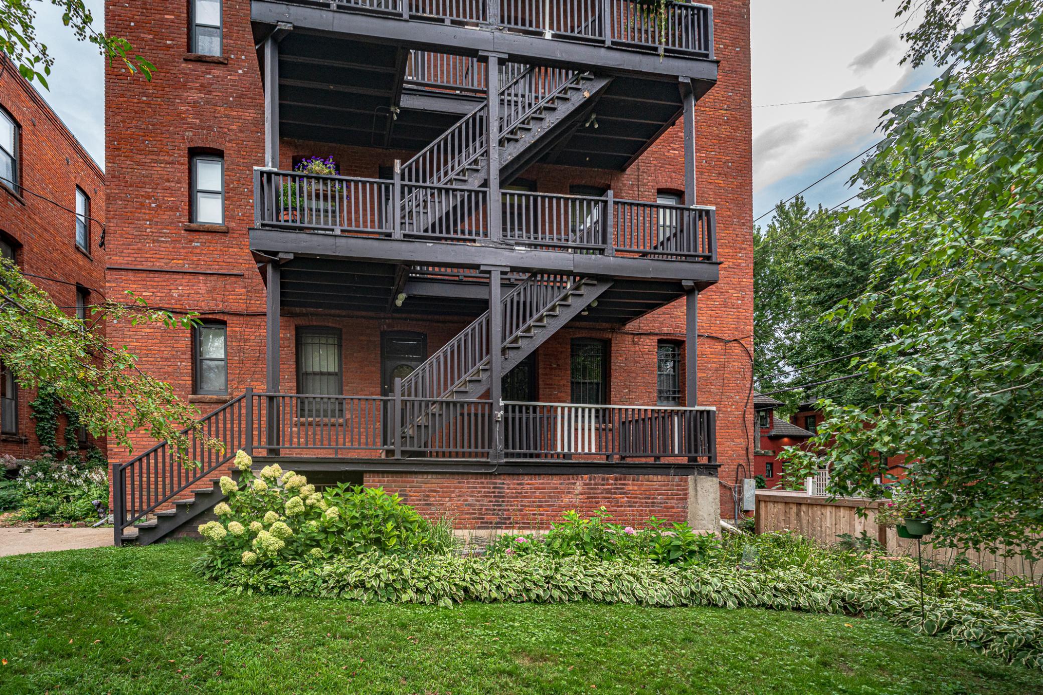 View of Residential at 223 Arundel Street #1, Saint Paul MN 55102, Saint Paul (44 of 51) - Mike Wilen | Minnesota Team Real Estate