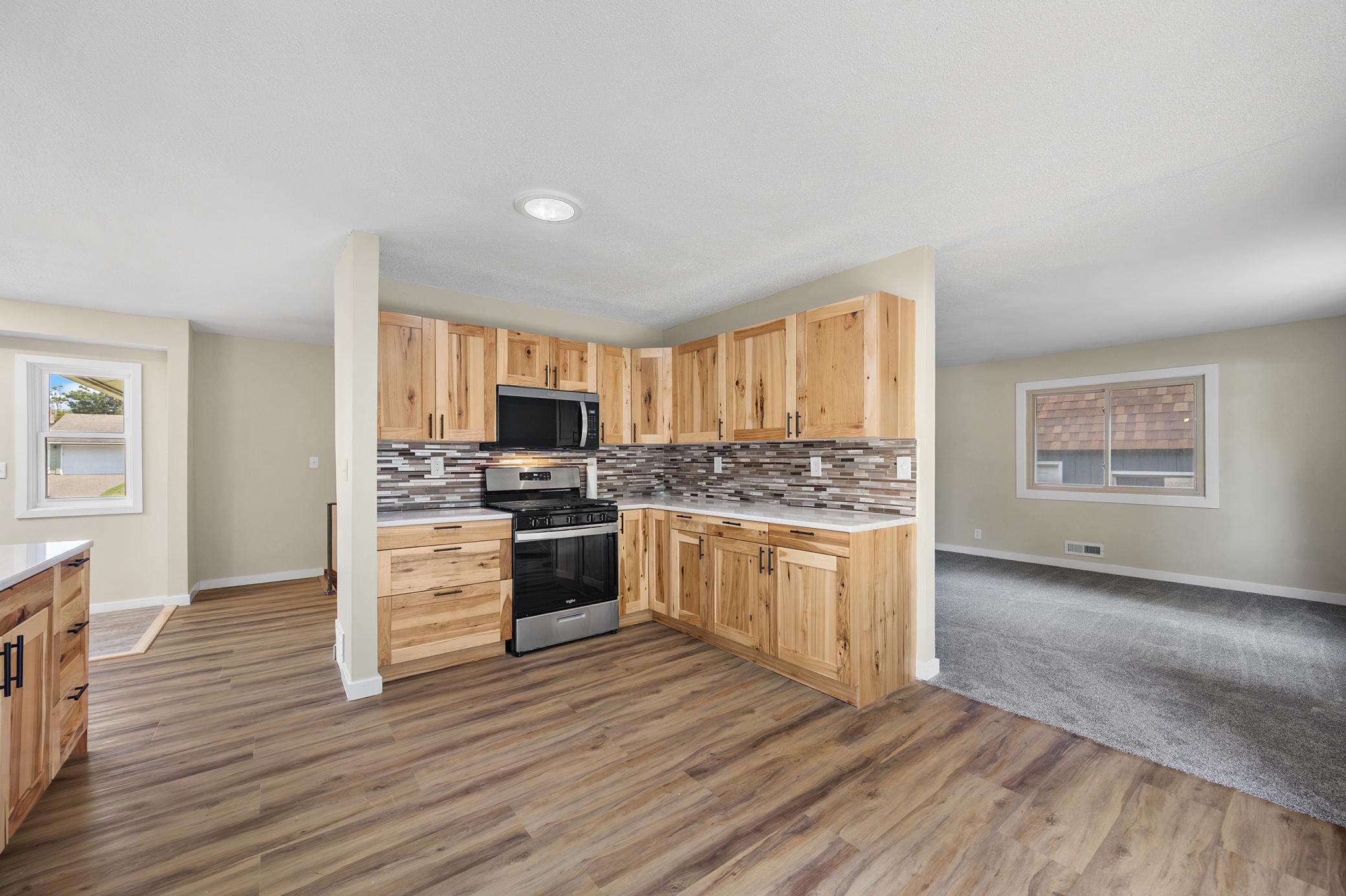 View of Residential at 7101 Willow Road, Maple Grove MN 55369, Maple Grove (5 of 75) - Mike Wilen | Minnesota Team Real Estate