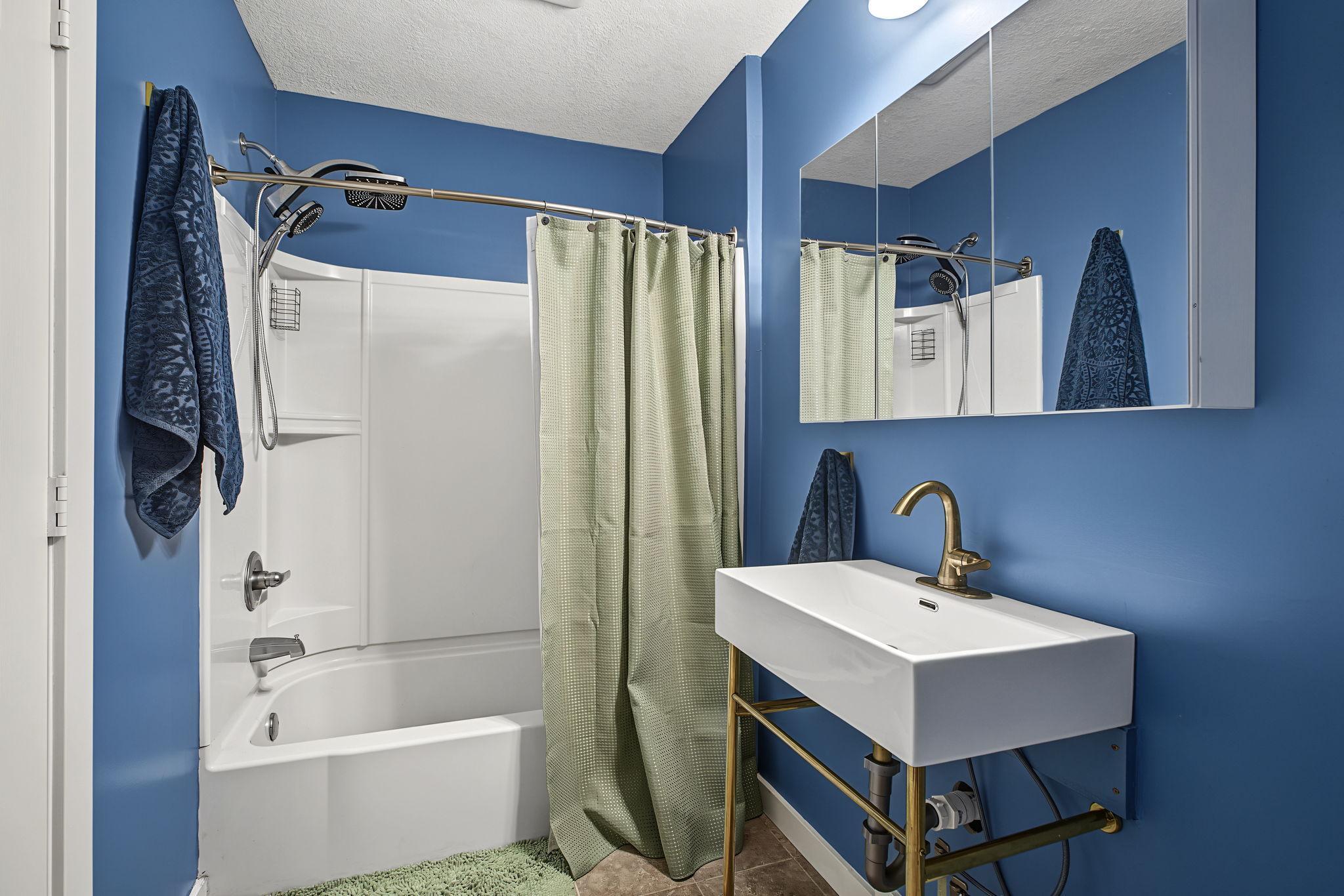 View of Residential at 4244 Madison Street, Columbia Heights MN 55421, Columbia Heights (35 of 66) - Mike Wilen | Minnesota Team Real Estate