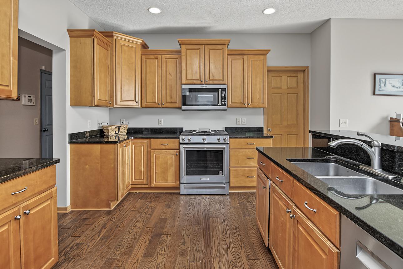 View of Residential at 6111 106th Avenue, Brooklyn Park MN 55443, Brooklyn Park (16 of 62) - Mike Wilen | Minnesota Team Real Estate