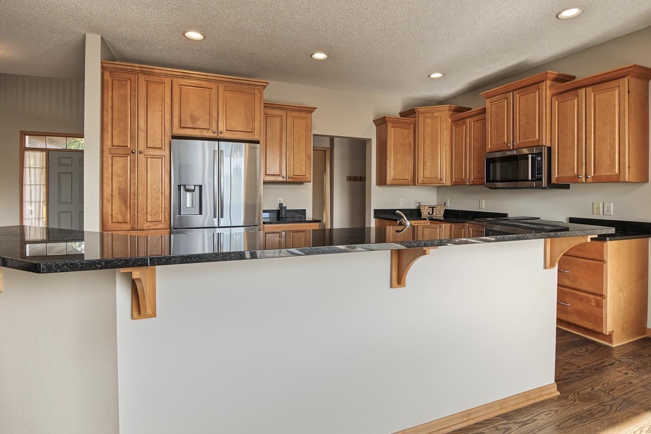 View of Residential at 6111 106th Avenue, Brooklyn Park MN 55443, Brooklyn Park (12 of 62) - Mike Wilen | Minnesota Team Real Estate