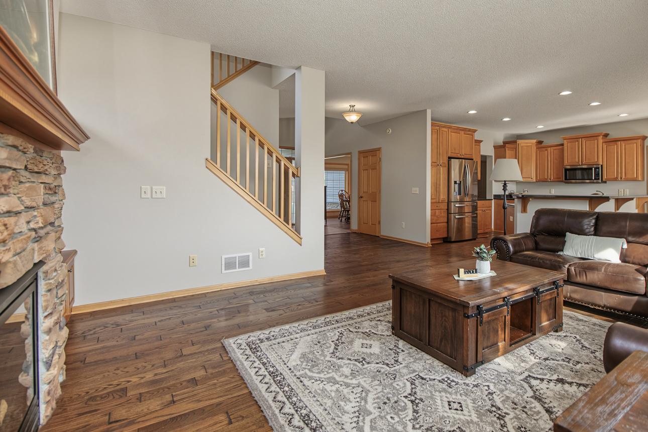 View of Residential at 6111 106th Avenue, Brooklyn Park MN 55443, Brooklyn Park (9 of 62) - Mike Wilen | Minnesota Team Real Estate
