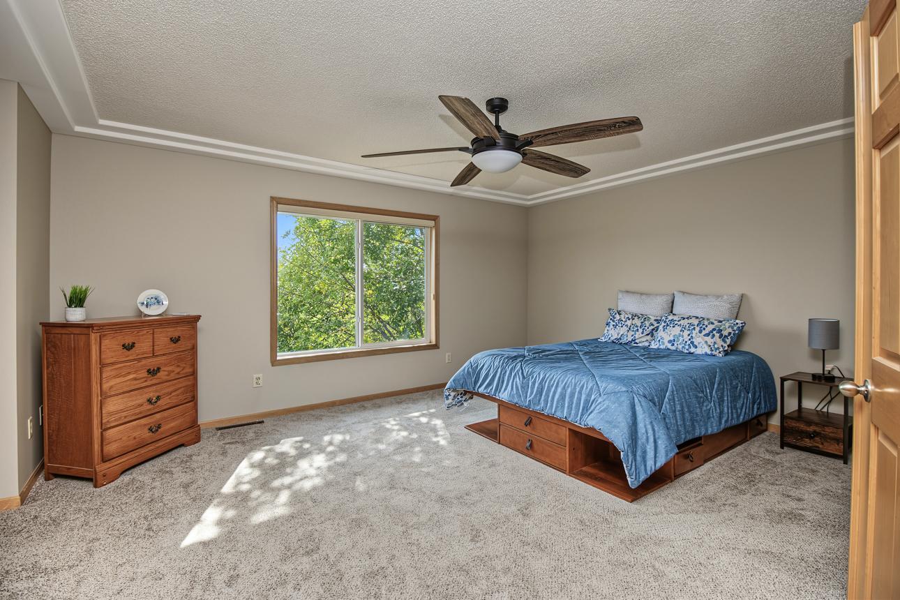 View of Residential at 6111 106th Avenue, Brooklyn Park MN 55443, Brooklyn Park (27 of 62) - Mike Wilen | Minnesota Team Real Estate