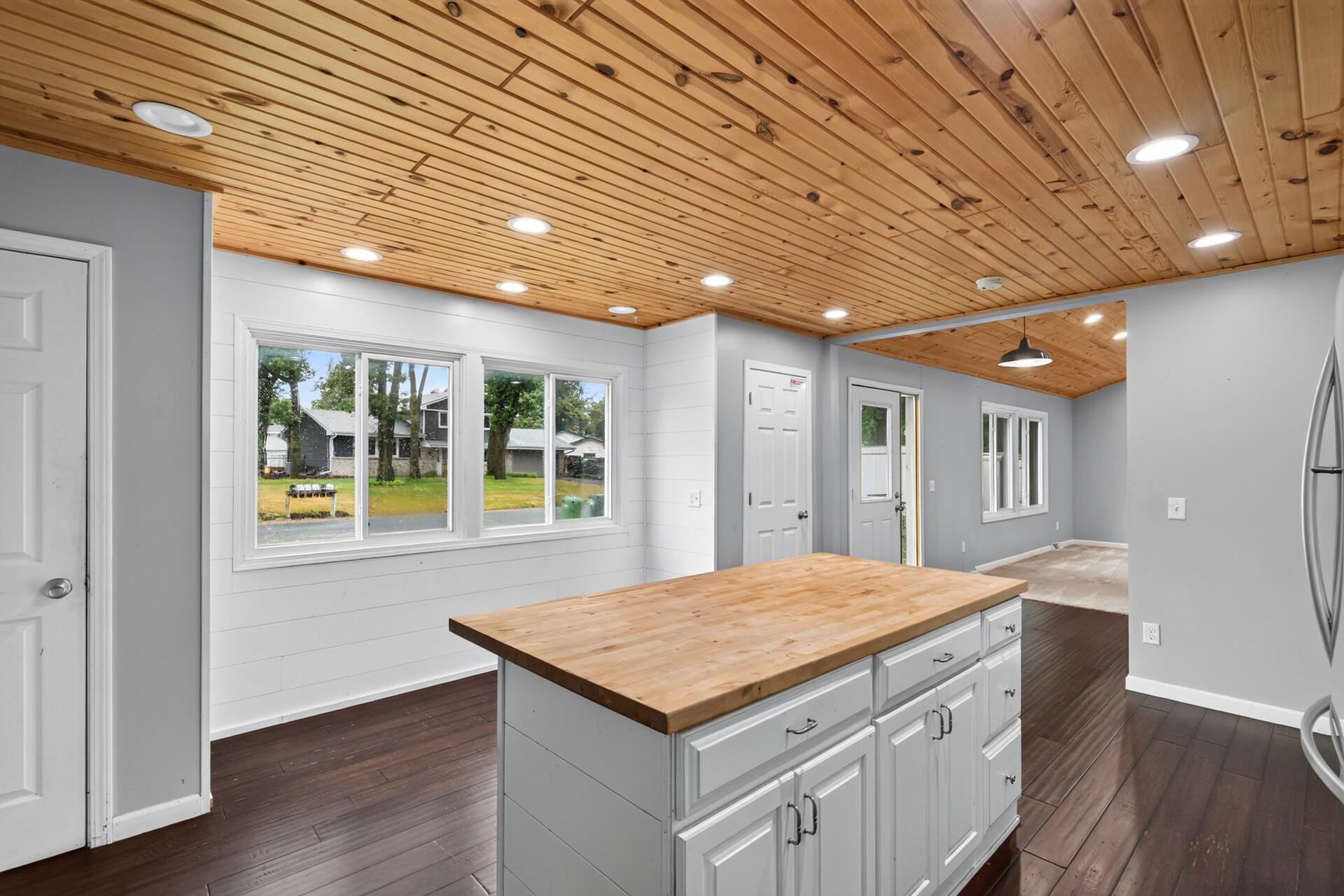 View of Residential at 710 129th Avenue, Blaine MN 55434, Blaine (7 of 35) - Mike Wilen | Minnesota Team Real Estate