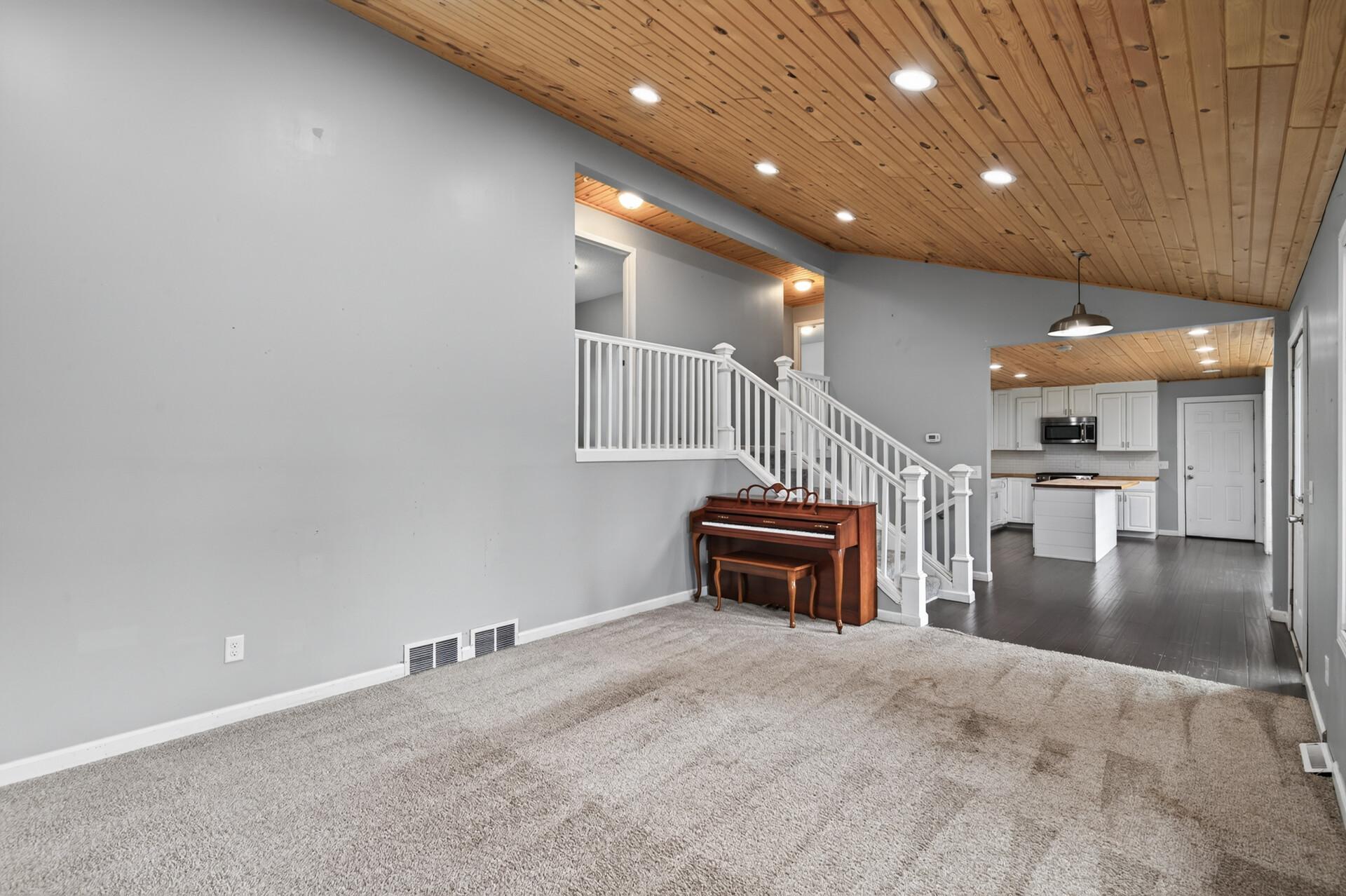 View of Residential at 710 129th Avenue, Blaine MN 55434, Blaine (4 of 35) - Mike Wilen | Minnesota Team Real Estate