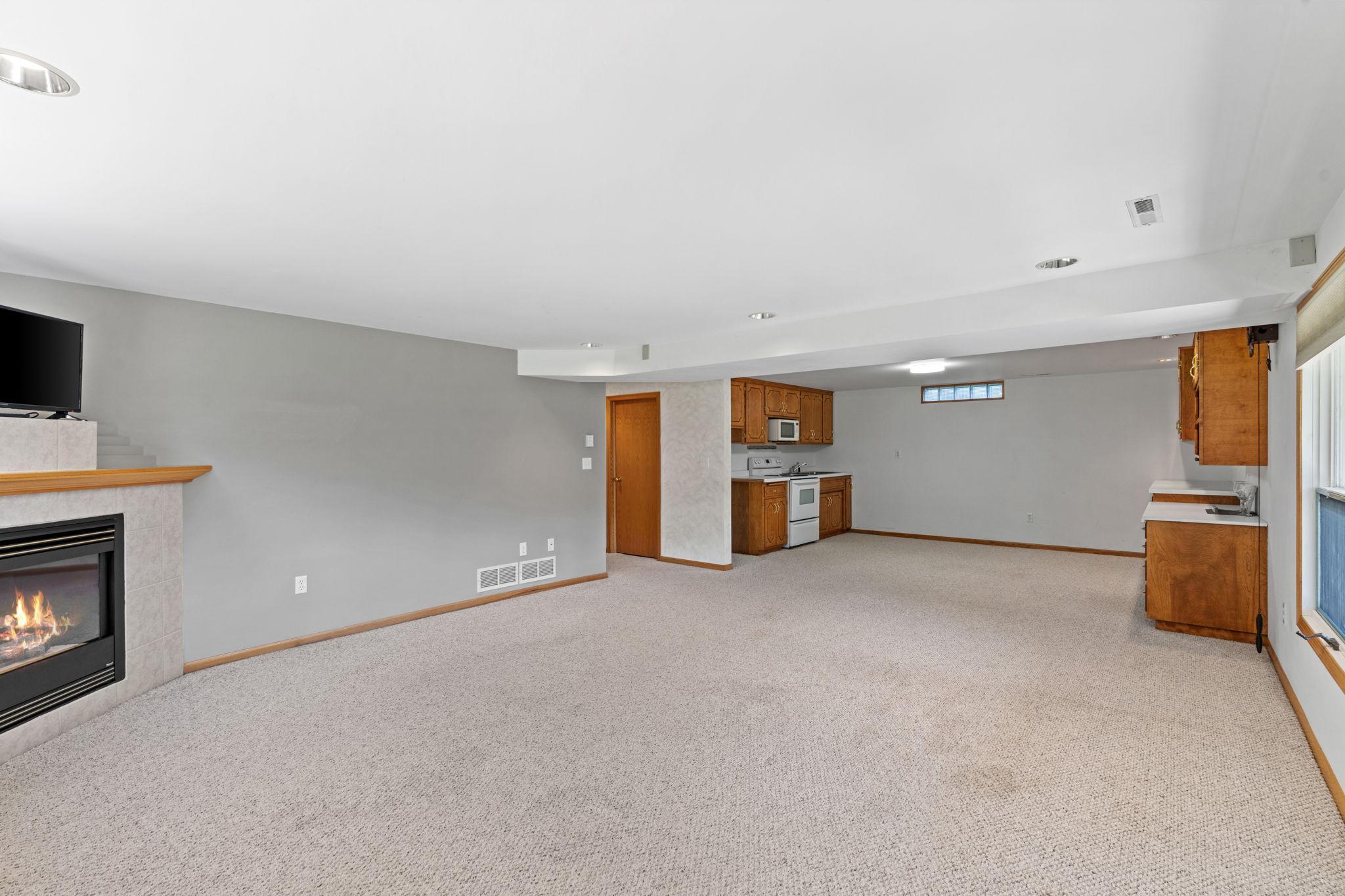 View of Residential at 616 Elm Avenue, Montgomery MN 56069, Montgomery (22 of 33) - Mike Wilen | Minnesota Team Real Estate