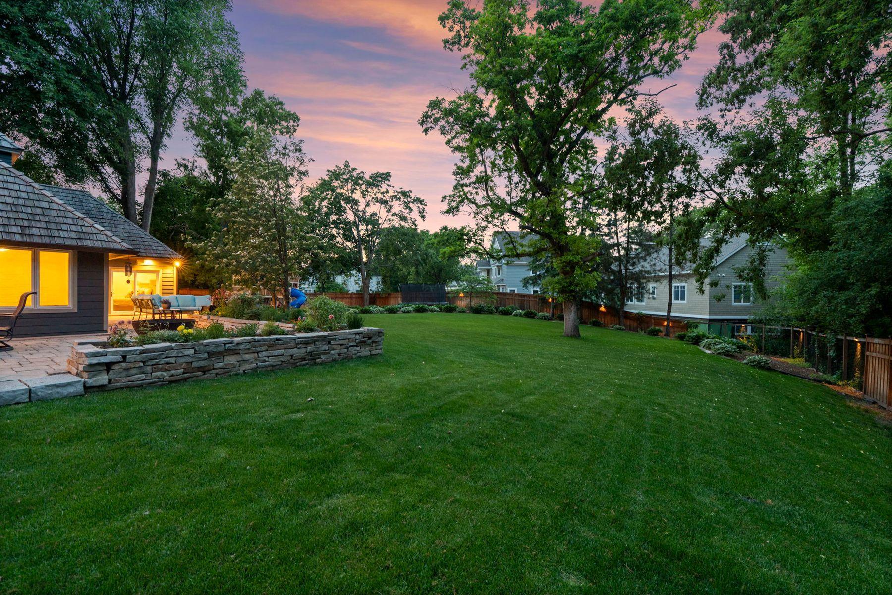 View of Residential at 5404 Interlachen Boulevard, Edina MN 55436, Edina (38 of 41) - Mike Wilen | Minnesota Team Real Estate