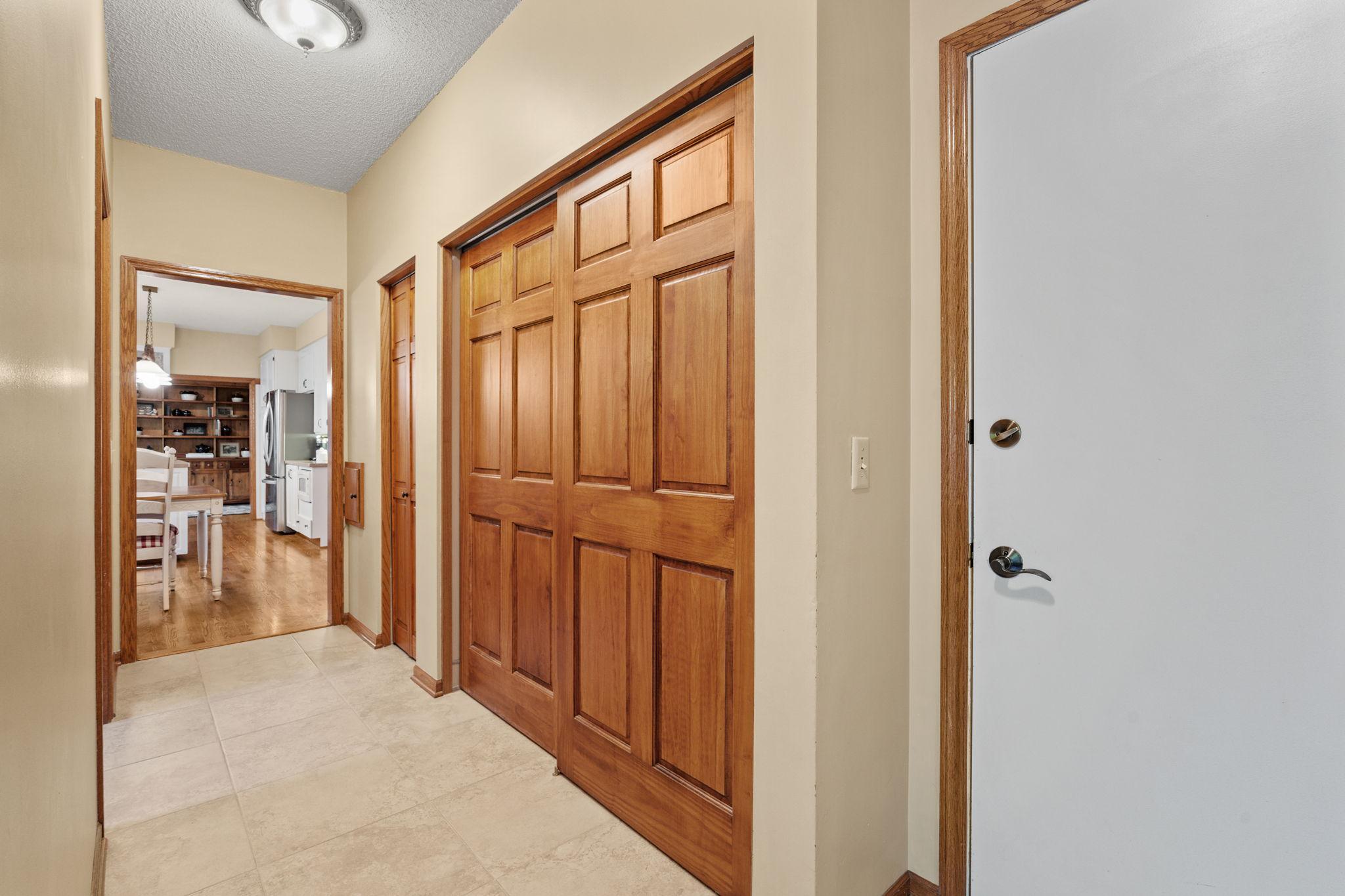 View of Residential at 11828 Boulder Bay Road, Eden Prairie MN 55344, Eden Prairie (33 of 84) - Mike Wilen | Minnesota Team Real Estate
