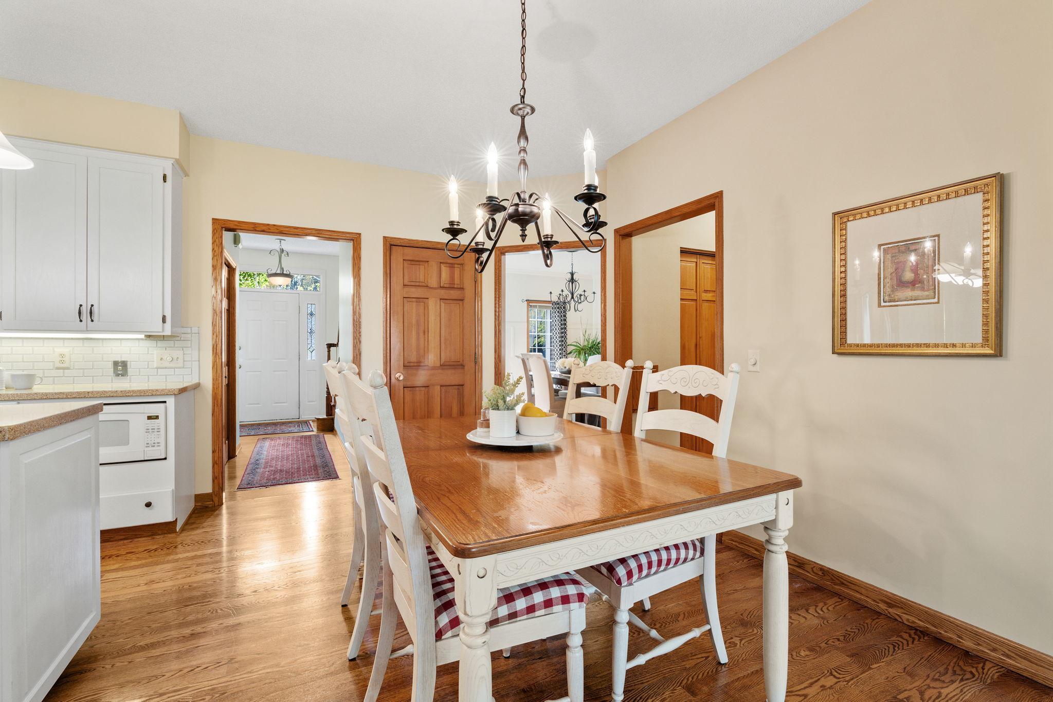 View of Residential at 11828 Boulder Bay Road, Eden Prairie MN 55344, Eden Prairie (22 of 84) - Mike Wilen | Minnesota Team Real Estate