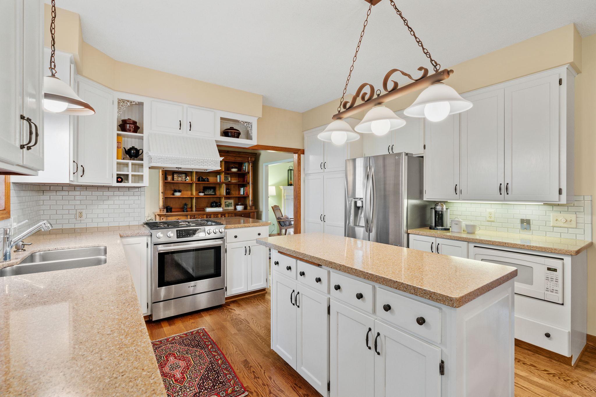 View of Residential at 11828 Boulder Bay Road, Eden Prairie MN 55344, Eden Prairie (20 of 84) - Mike Wilen | Minnesota Team Real Estate
