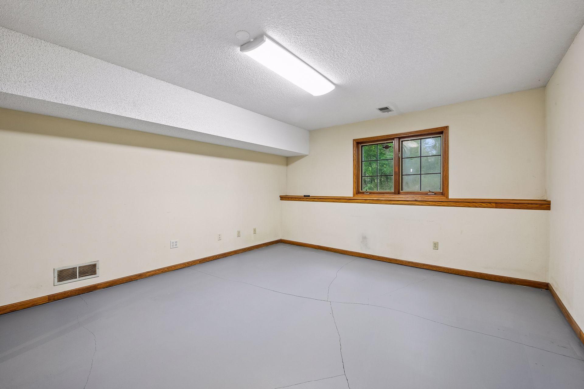 View of Residential at 5 Acorn Drive, Sunfish Lake MN 55077, Sunfish Lake (28 of 31) - Mike Wilen | Minnesota Team Real Estate