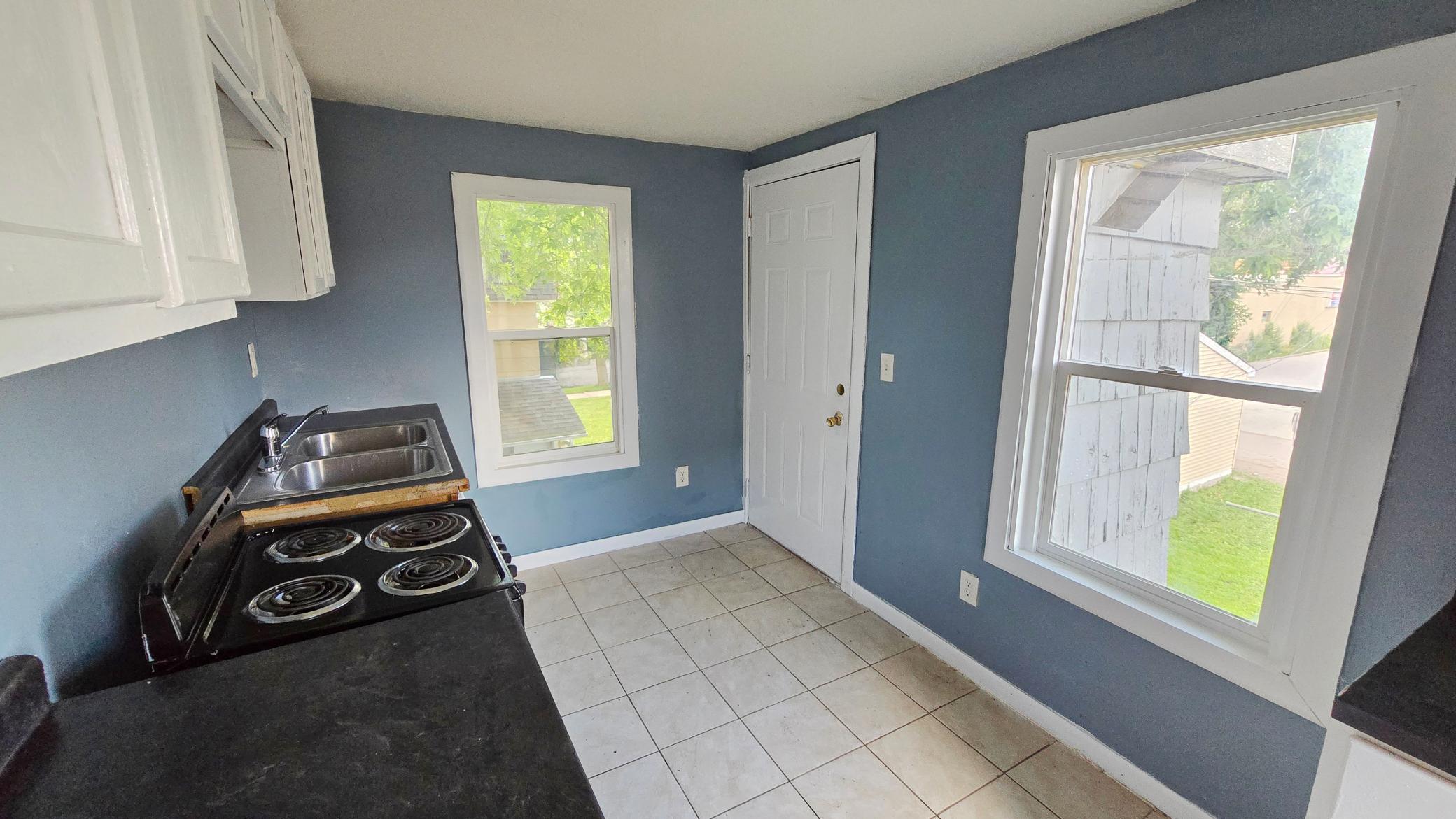 View of Residential Income at 1094 Albemarle Street, Saint Paul MN 55117, Saint Paul (28 of 29) - Mike Wilen | Minnesota Team Real Estate