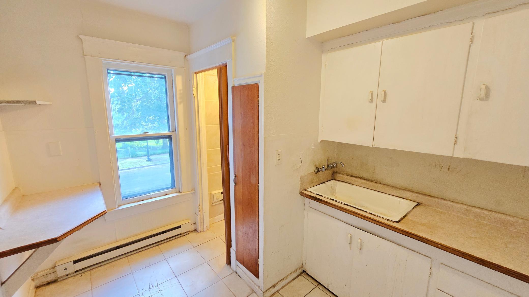 View of Residential Income at 1094 Albemarle Street, Saint Paul MN 55117, Saint Paul (19 of 29) - Mike Wilen | Minnesota Team Real Estate