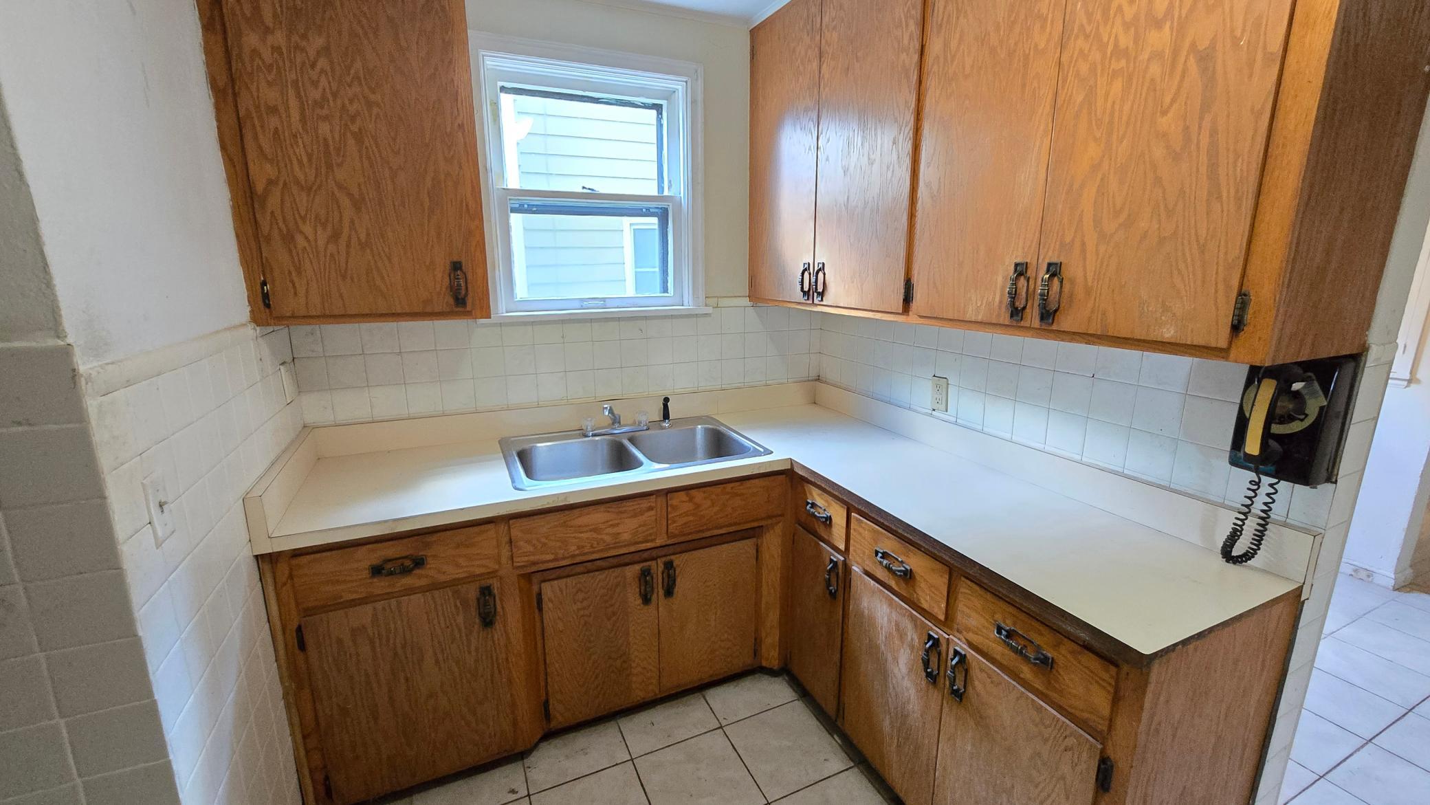 View of Residential Income at 1094 Albemarle Street, Saint Paul MN 55117, Saint Paul (7 of 29) - Mike Wilen | Minnesota Team Real Estate