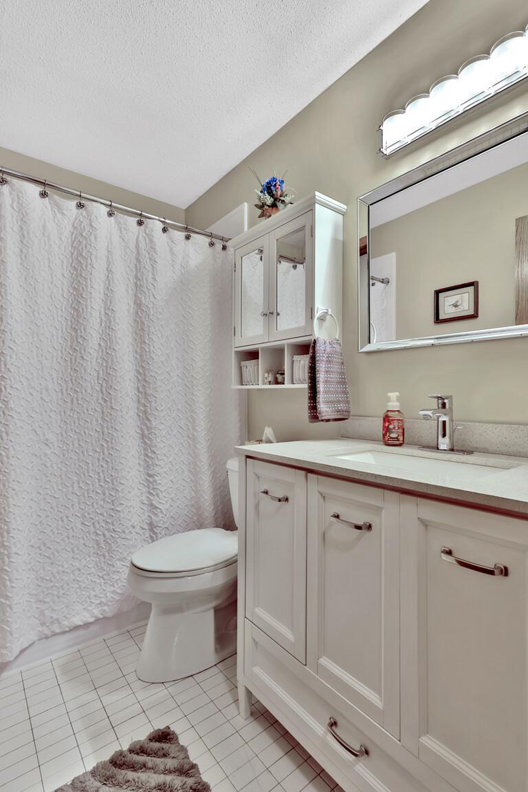 View of Residential at 2800 Hamline Avenue #241, Roseville MN 55113, Roseville (13 of 39) - Mike Wilen | Minnesota Team Real Estate