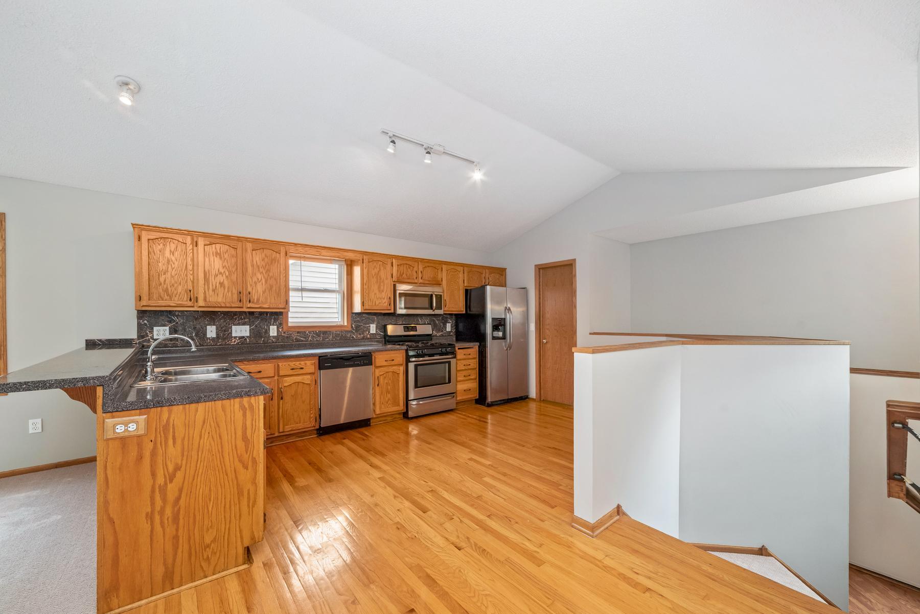 View of Residential at 483 Poplar Drive, Shoreview MN 55126, Shoreview (7 of 36) - Mike Wilen | Minnesota Team Real Estate