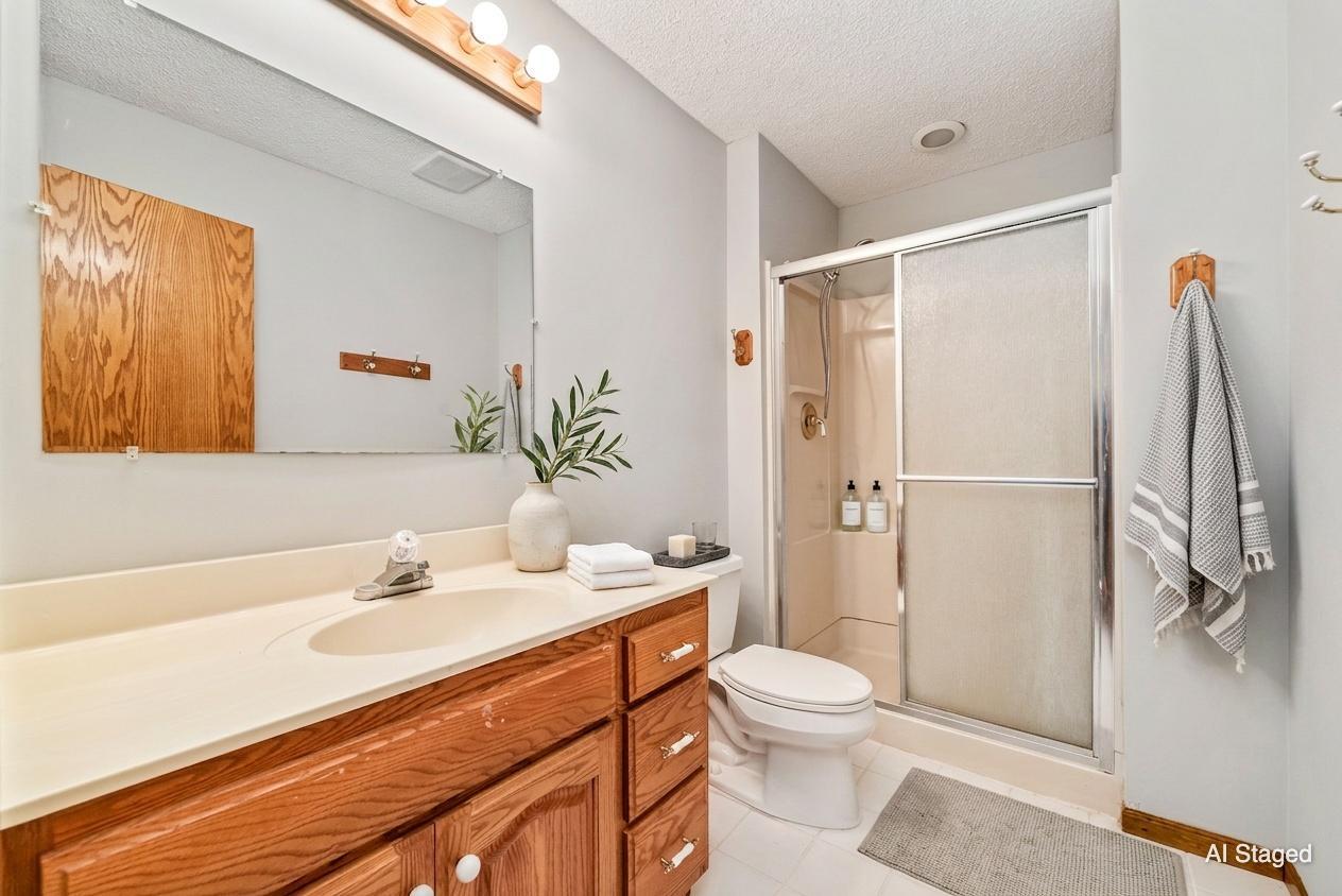 View of Residential at 483 Poplar Drive, Shoreview MN 55126, Shoreview (26 of 36) - Mike Wilen | Minnesota Team Real Estate