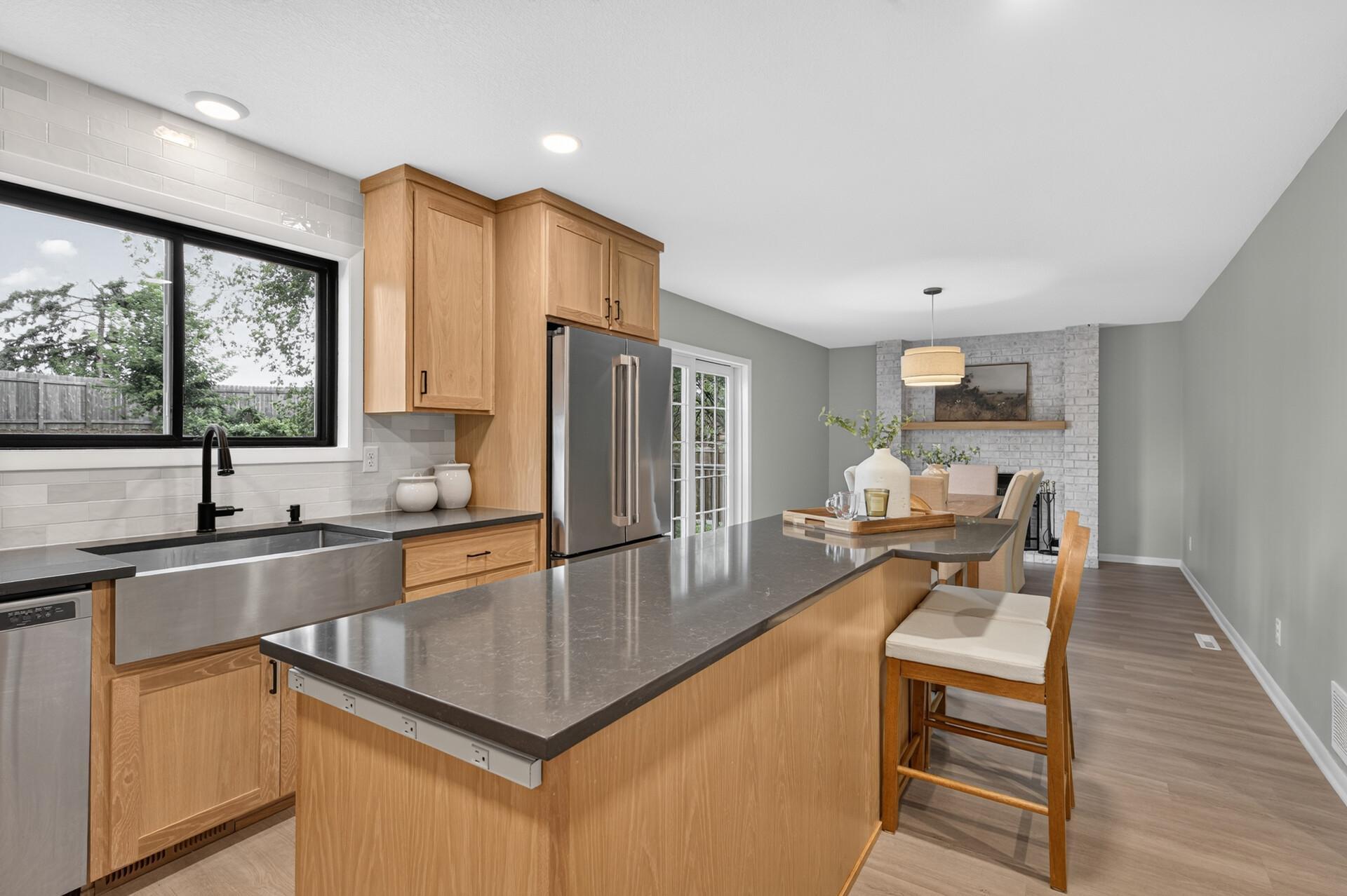 View of Residential at 872 Winterberry Court, Woodbury MN 55125, Woodbury (21 of 66) - Mike Wilen | Minnesota Team Real Estate