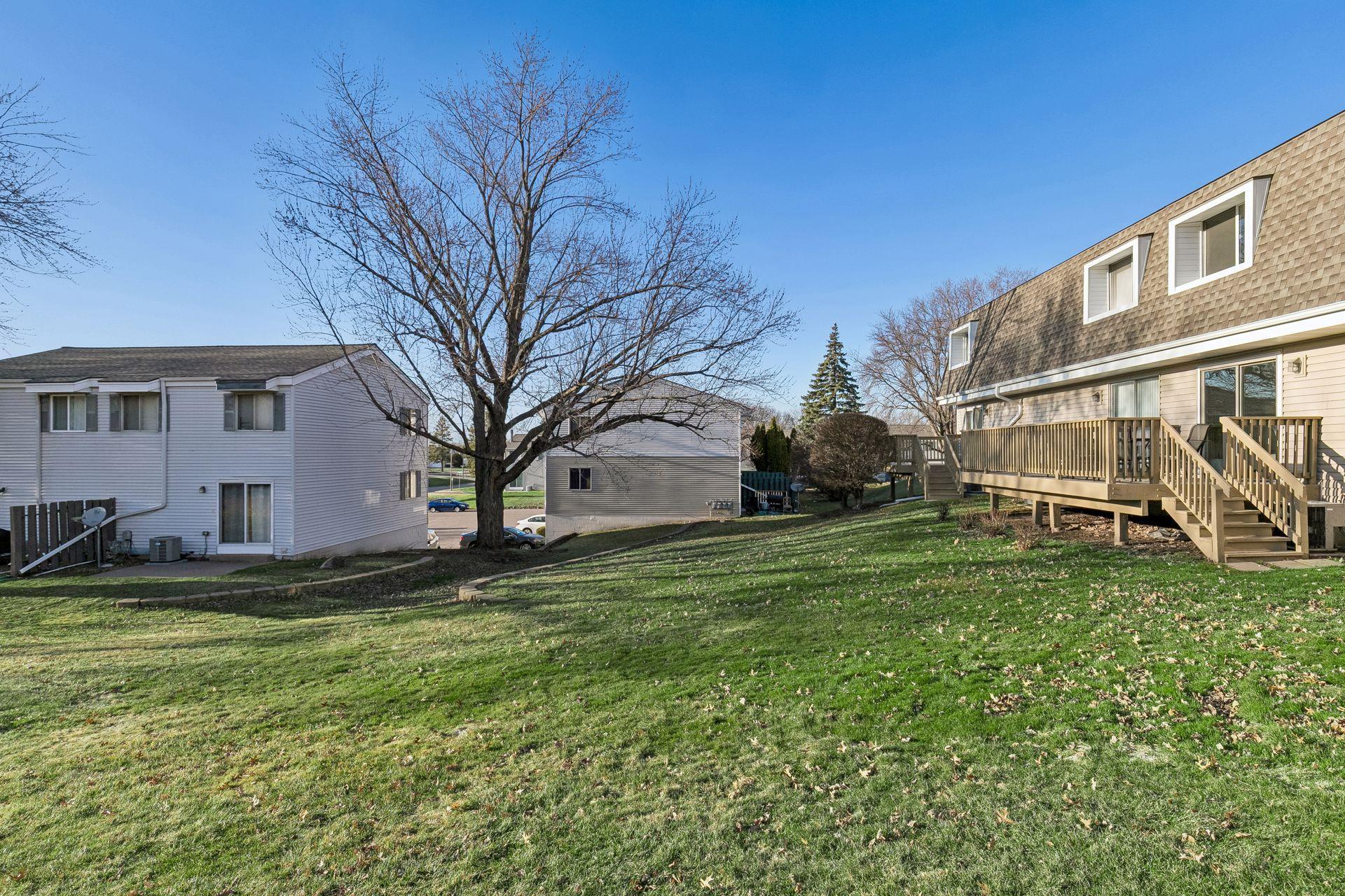 View of Residential at 411 Dorland Place, Maplewood MN 55119, Maplewood (18 of 19) - Mike Wilen | Minnesota Team Real Estate