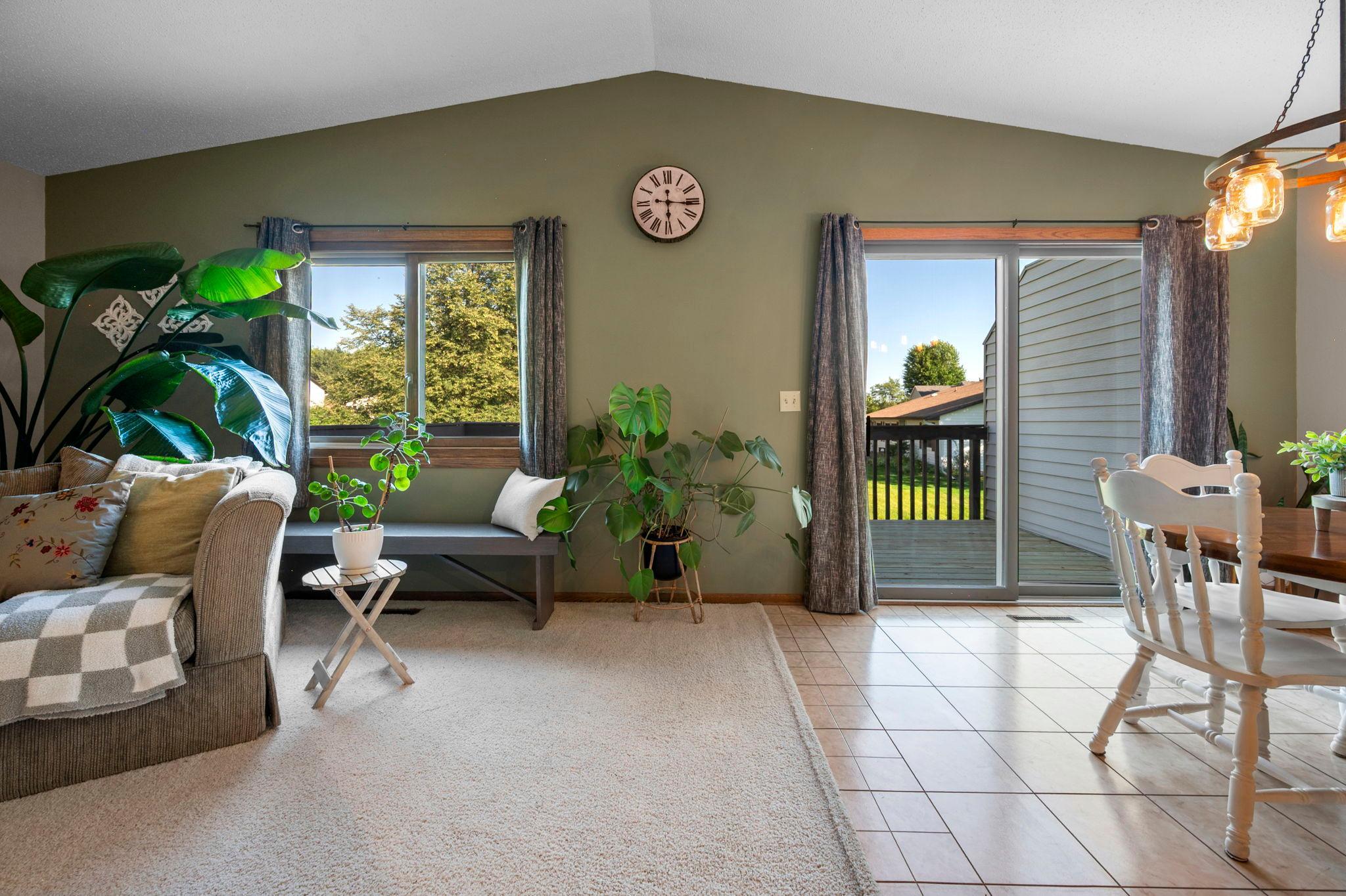 View of Residential at 3837 Gershwin Avenue, Oakdale MN 55128, Oakdale (4 of 24) - Mike Wilen | Minnesota Team Real Estate