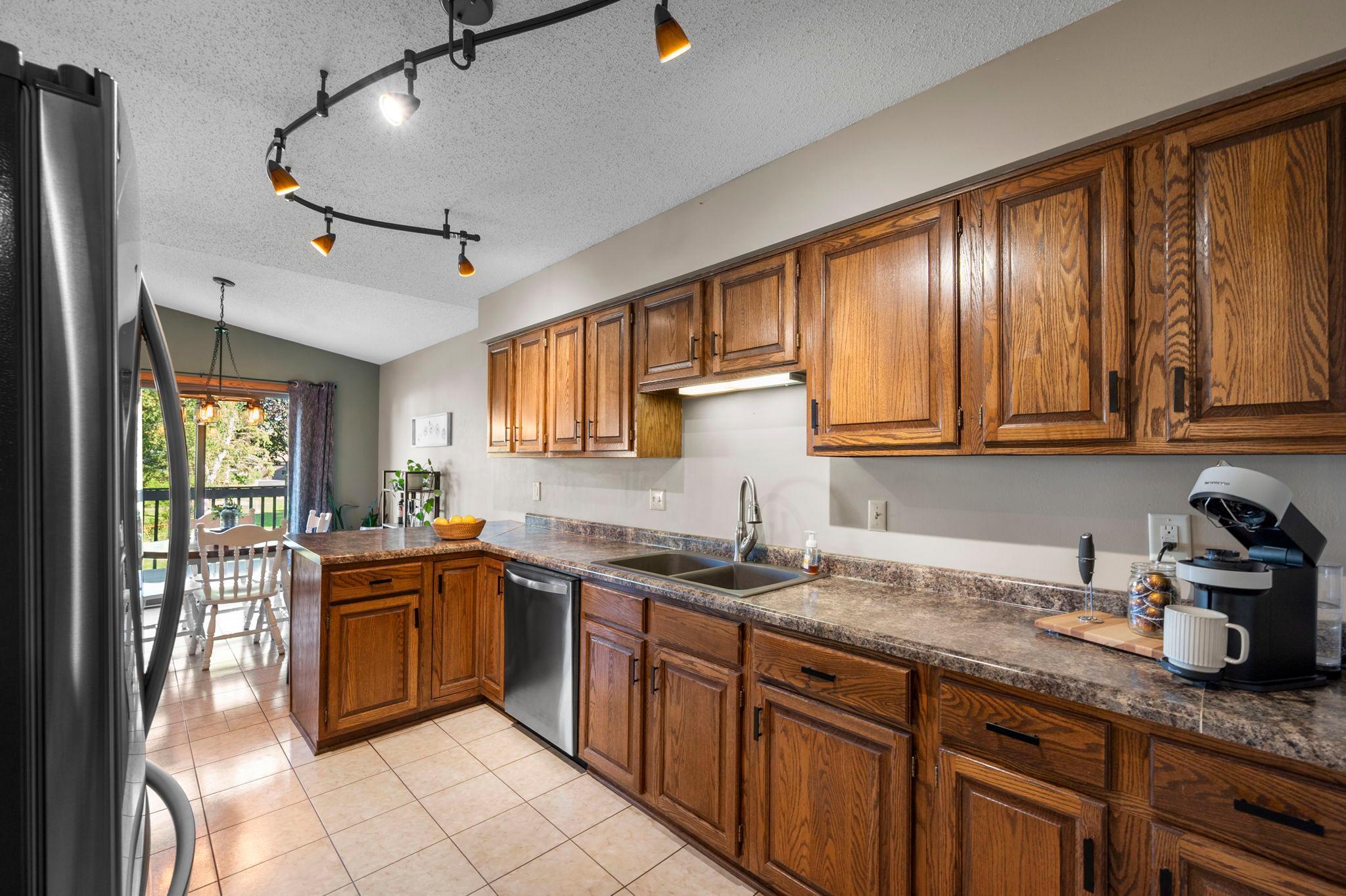 View of Residential at 3837 Gershwin Avenue, Oakdale MN 55128, Oakdale (6 of 24) - Mike Wilen | Minnesota Team Real Estate