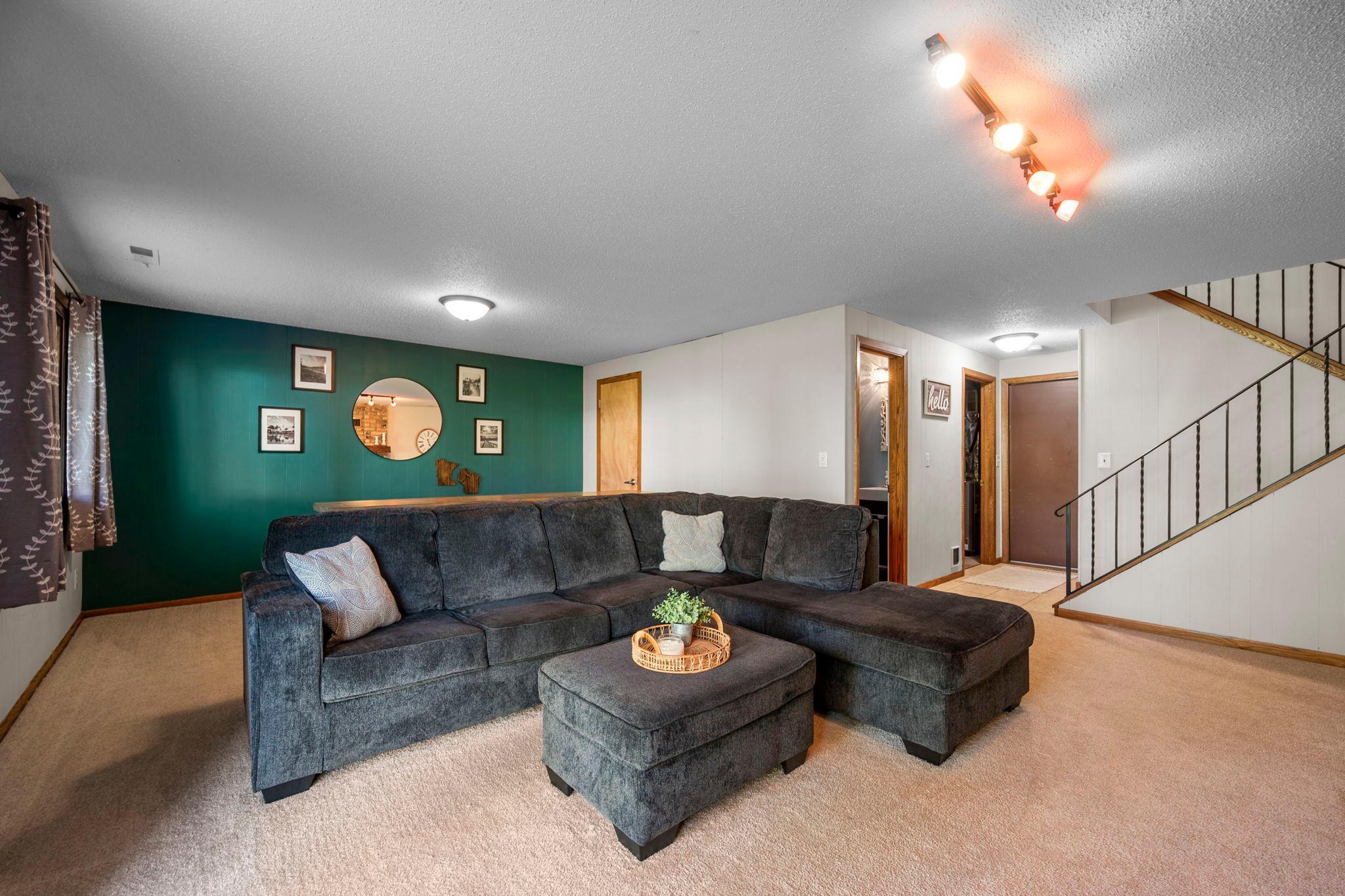 View of Residential at 3837 Gershwin Avenue, Oakdale MN 55128, Oakdale (19 of 24) - Mike Wilen | Minnesota Team Real Estate