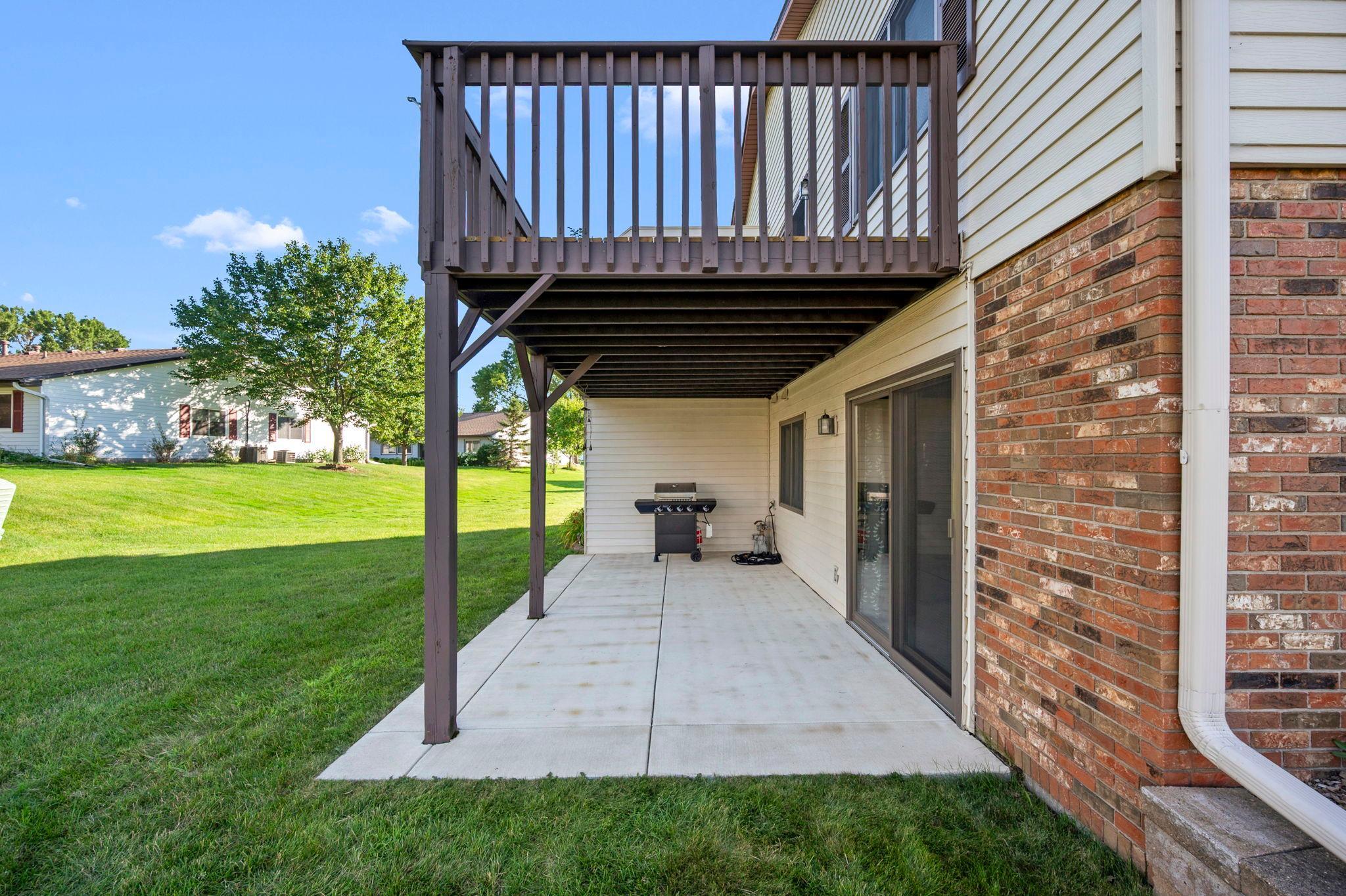 View of Residential at 3837 Gershwin Avenue, Oakdale MN 55128, Oakdale (22 of 24) - Mike Wilen | Minnesota Team Real Estate
