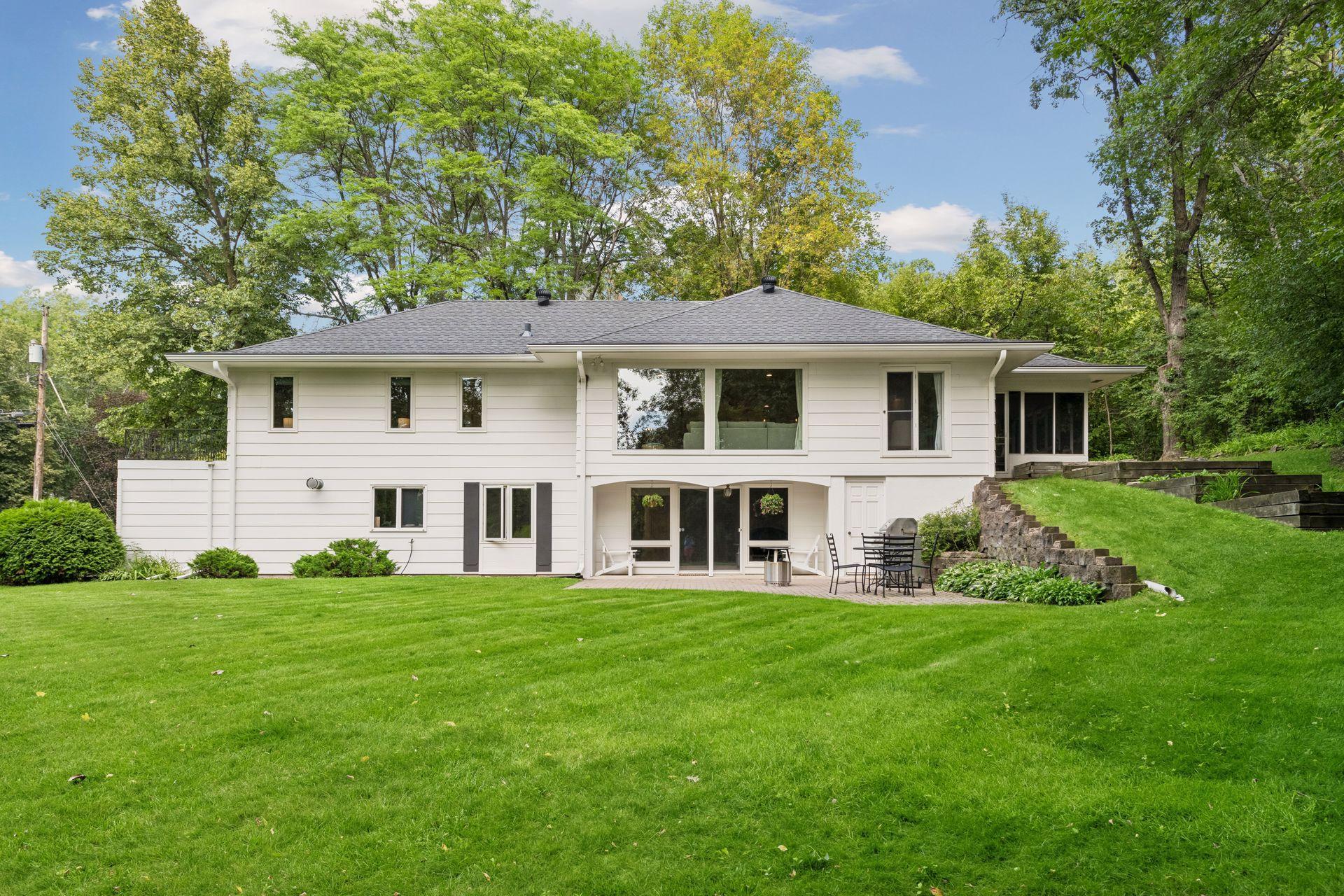 View of Residential at 2312 Sheridan Hills Road, Wayzata MN 55391, Wayzata (46 of 62) - Mike Wilen | Minnesota Team Real Estate