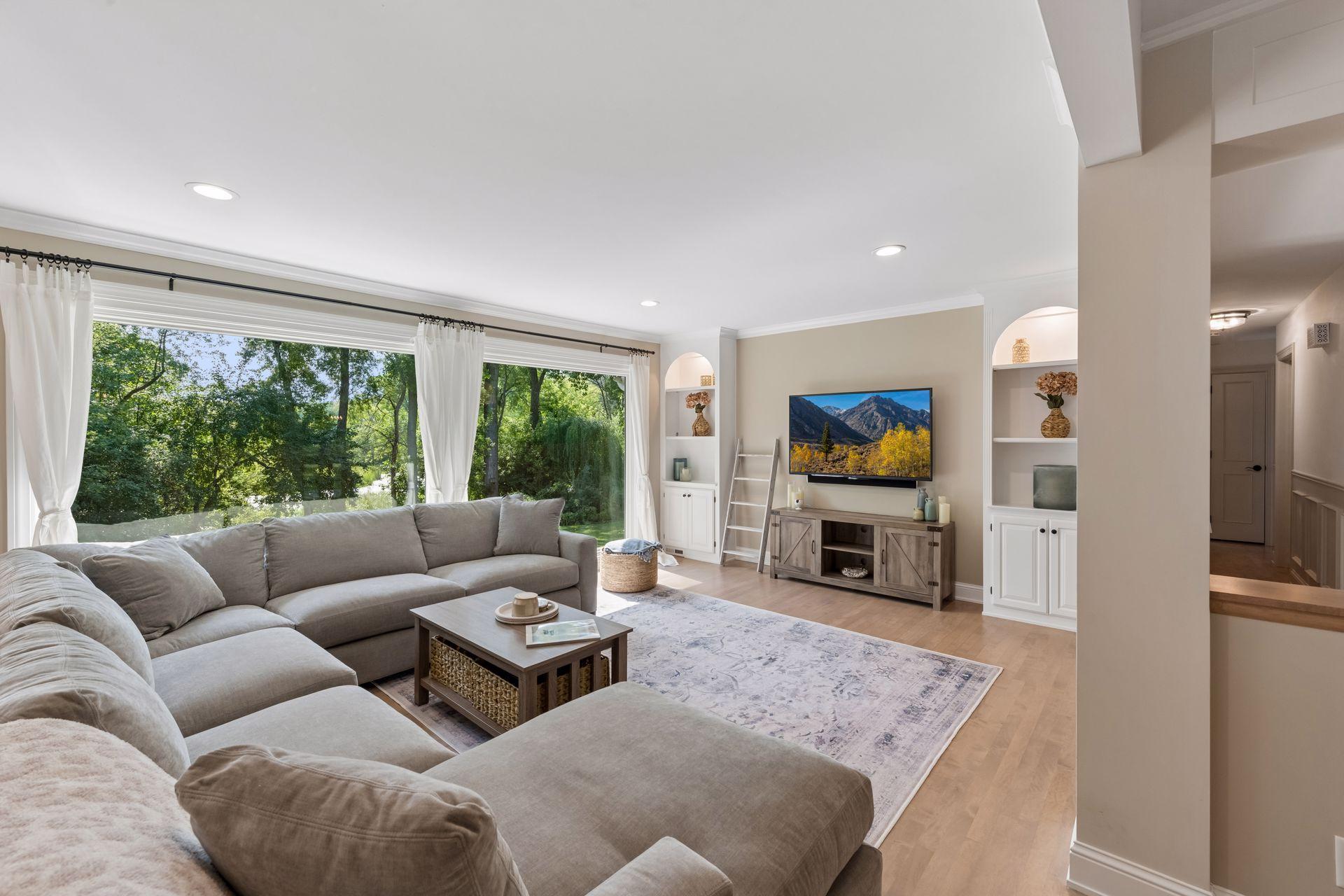 View of Residential at 2312 Sheridan Hills Road, Wayzata MN 55391, Wayzata (15 of 62) - Mike Wilen | Minnesota Team Real Estate