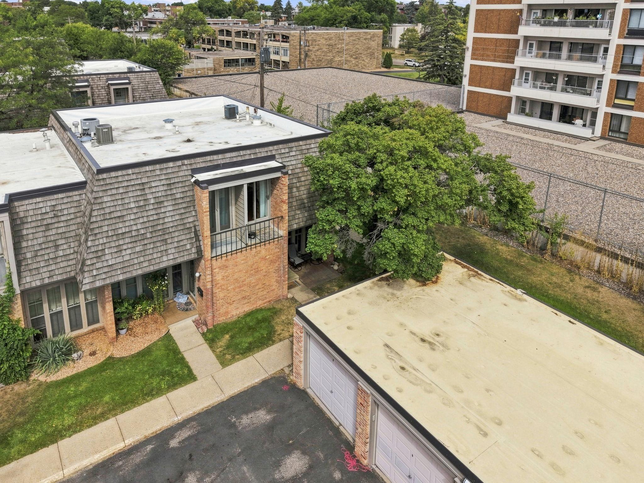 View of Residential at 6399 Barrie Road, Edina MN 55435, Edina (36 of 40) - Mike Wilen | Minnesota Team Real Estate
