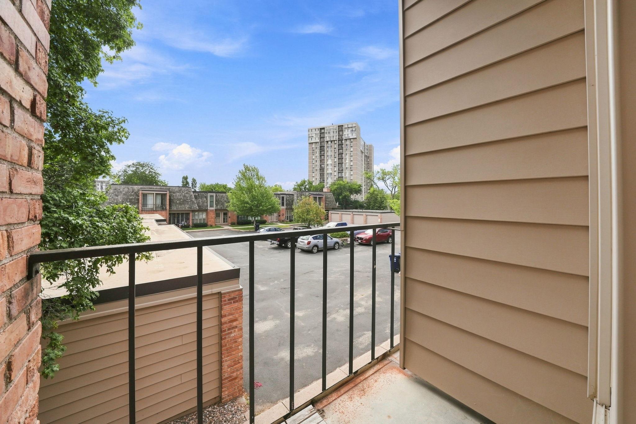 View of Residential at 6399 Barrie Road, Edina MN 55435, Edina (31 of 40) - Mike Wilen | Minnesota Team Real Estate