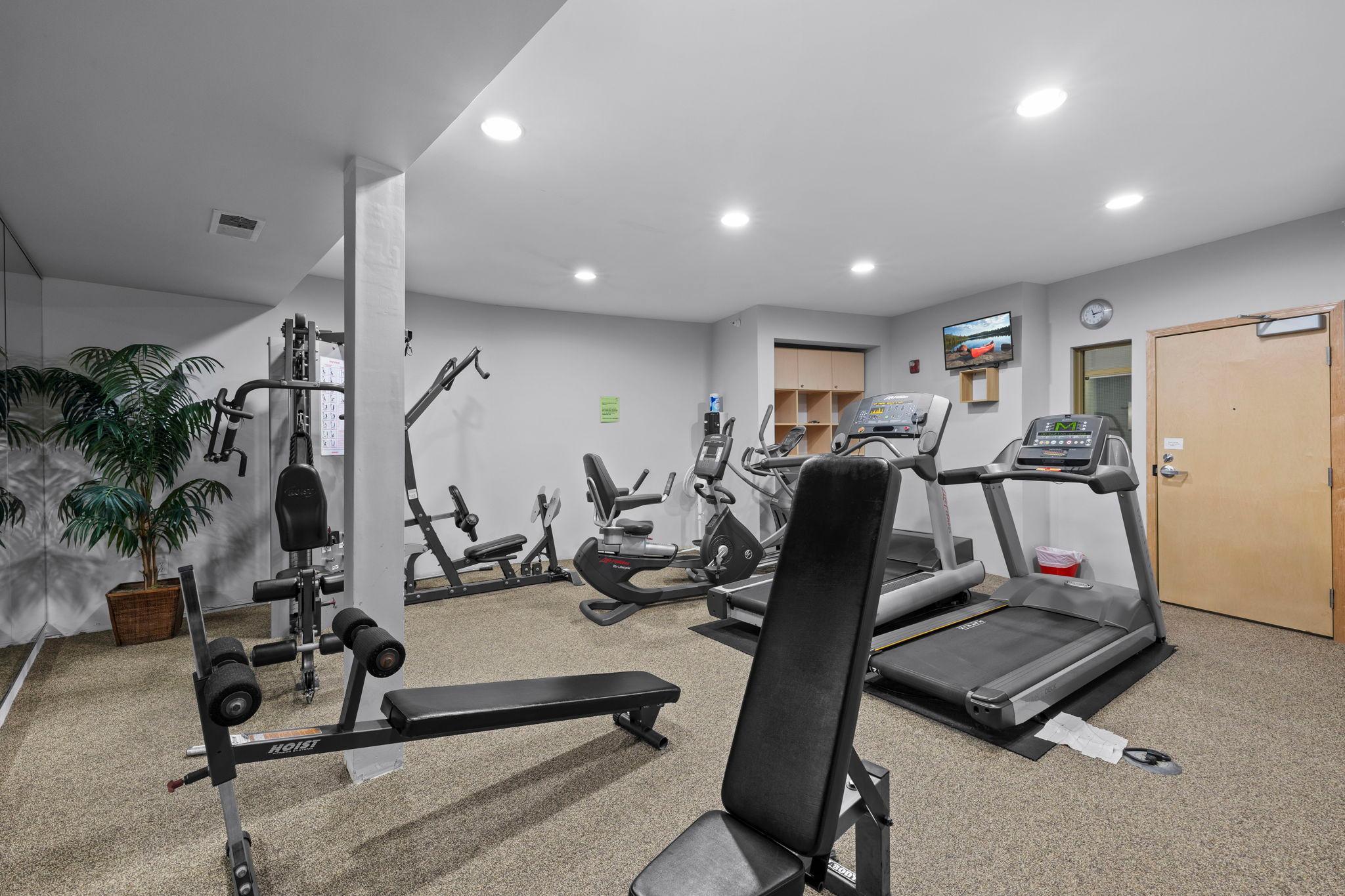 View of Residential at 7601 Aldrich Avenue #317, Richfield MN 55423, Richfield (24 of 38) - Mike Wilen | Minnesota Team Real Estate