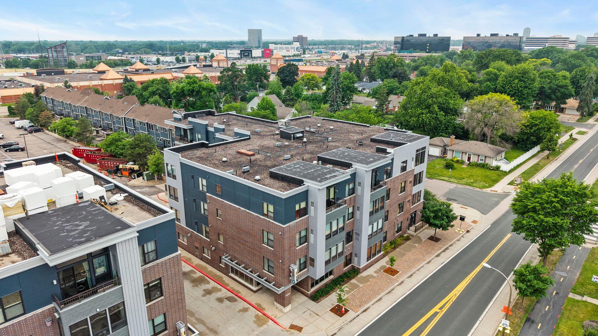 View of Residential at 7601 Aldrich Avenue #317, Richfield MN 55423, Richfield (31 of 38) - Mike Wilen | Minnesota Team Real Estate