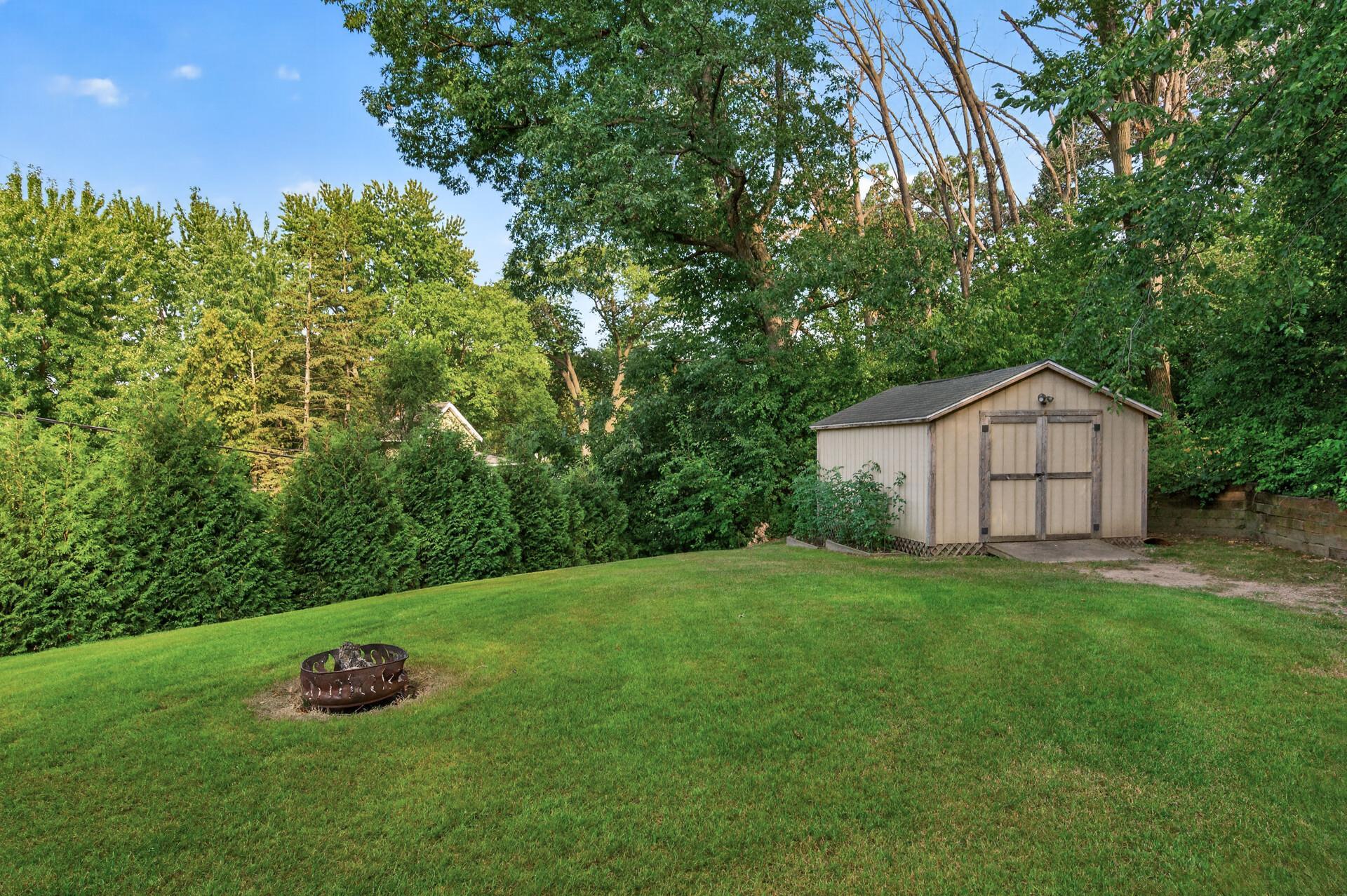 View of Residential at 1417 Stickney Avenue, South Saint Paul MN 55075, South Saint Paul (25 of 27) - Mike Wilen | Minnesota Team Real Estate