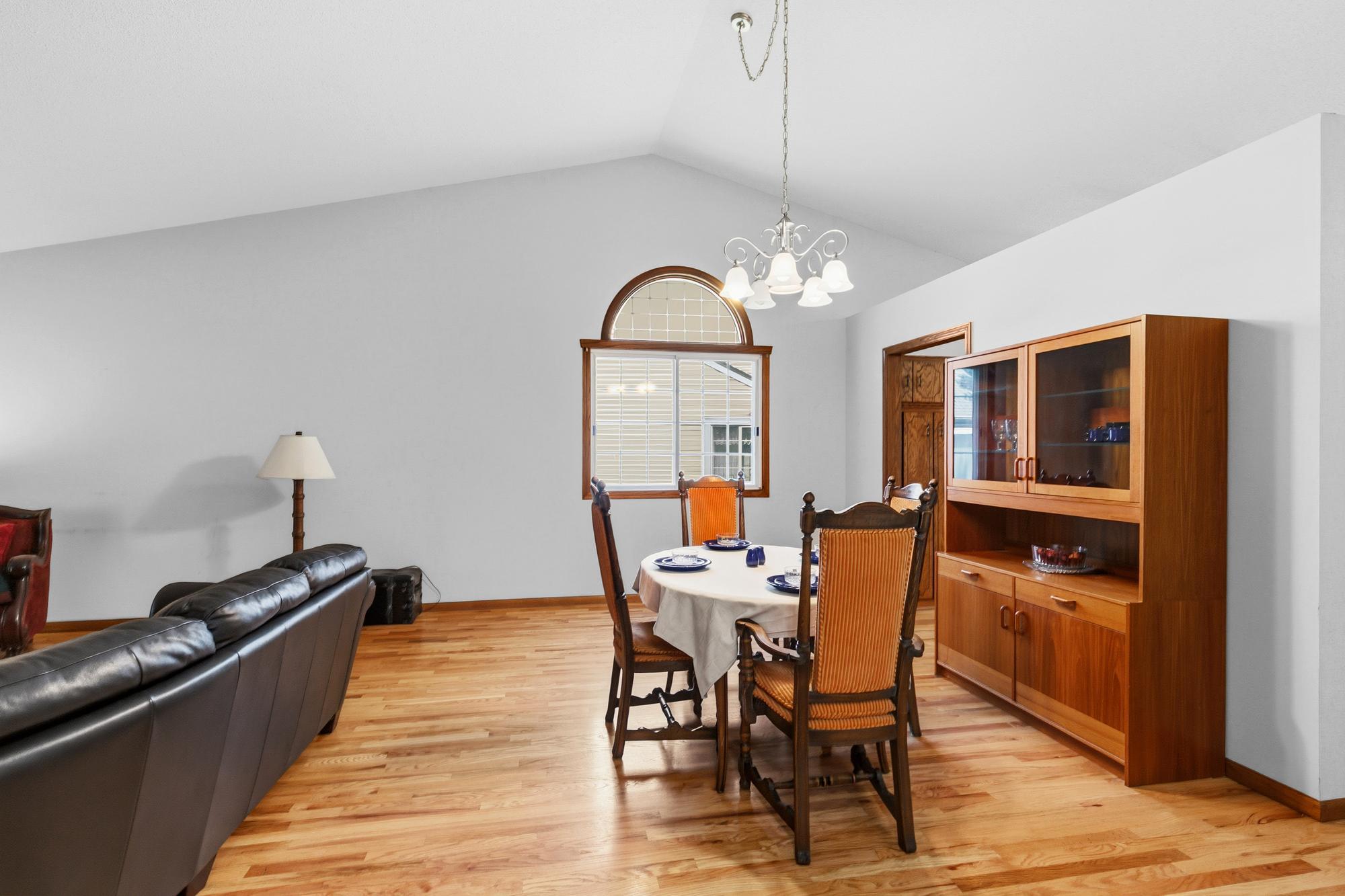 View of Residential at 5661 Donegal Court, Shoreview MN 55126, Shoreview (20 of 29) - Mike Wilen | Minnesota Team Real Estate