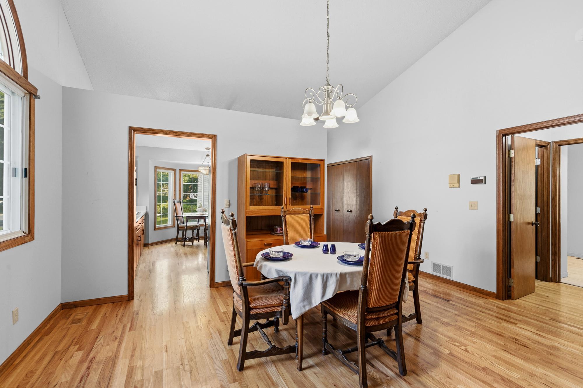 View of Residential at 5661 Donegal Court, Shoreview MN 55126, Shoreview (17 of 29) - Mike Wilen | Minnesota Team Real Estate