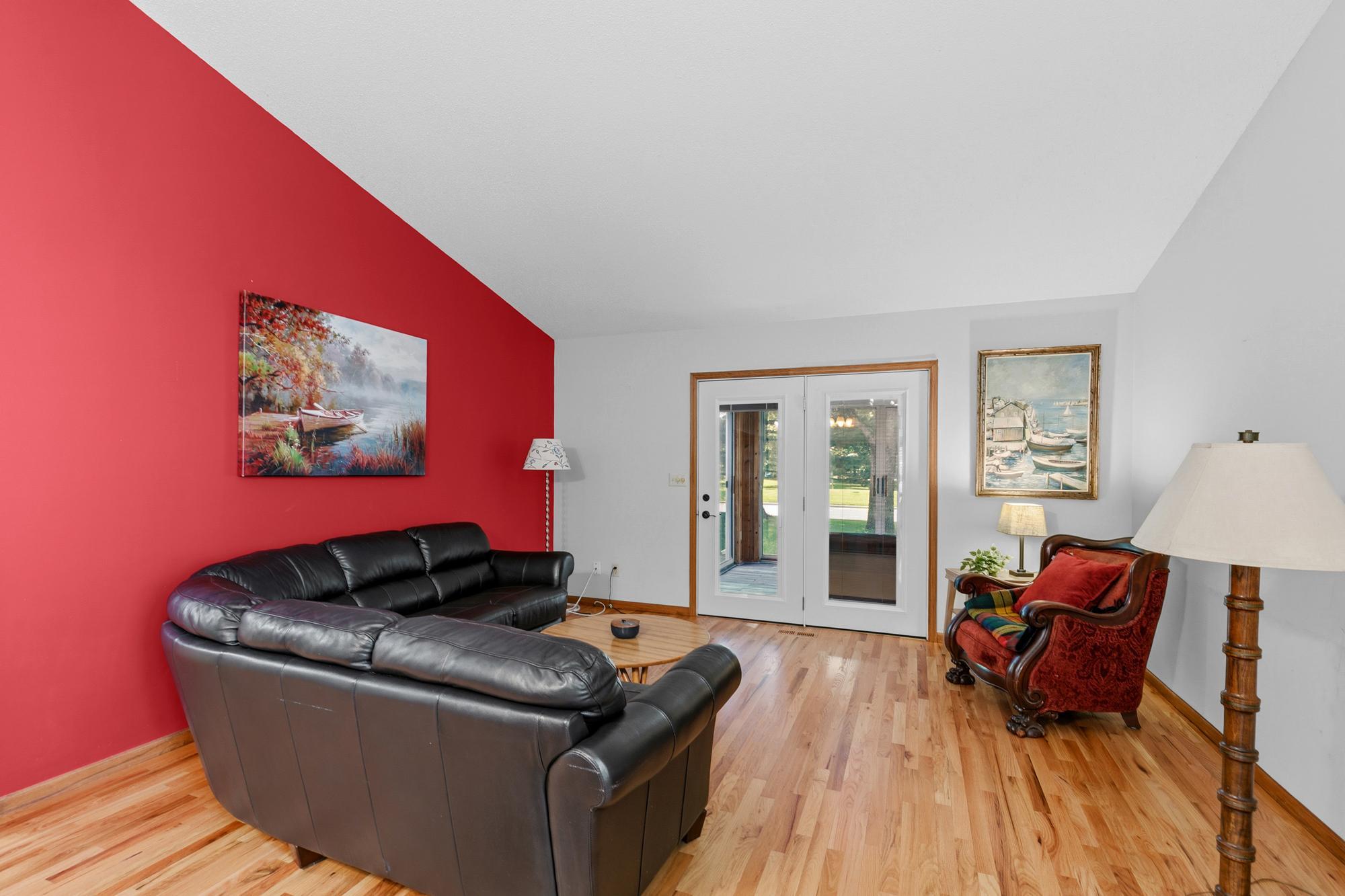 View of Residential at 5661 Donegal Court, Shoreview MN 55126, Shoreview (23 of 29) - Mike Wilen | Minnesota Team Real Estate