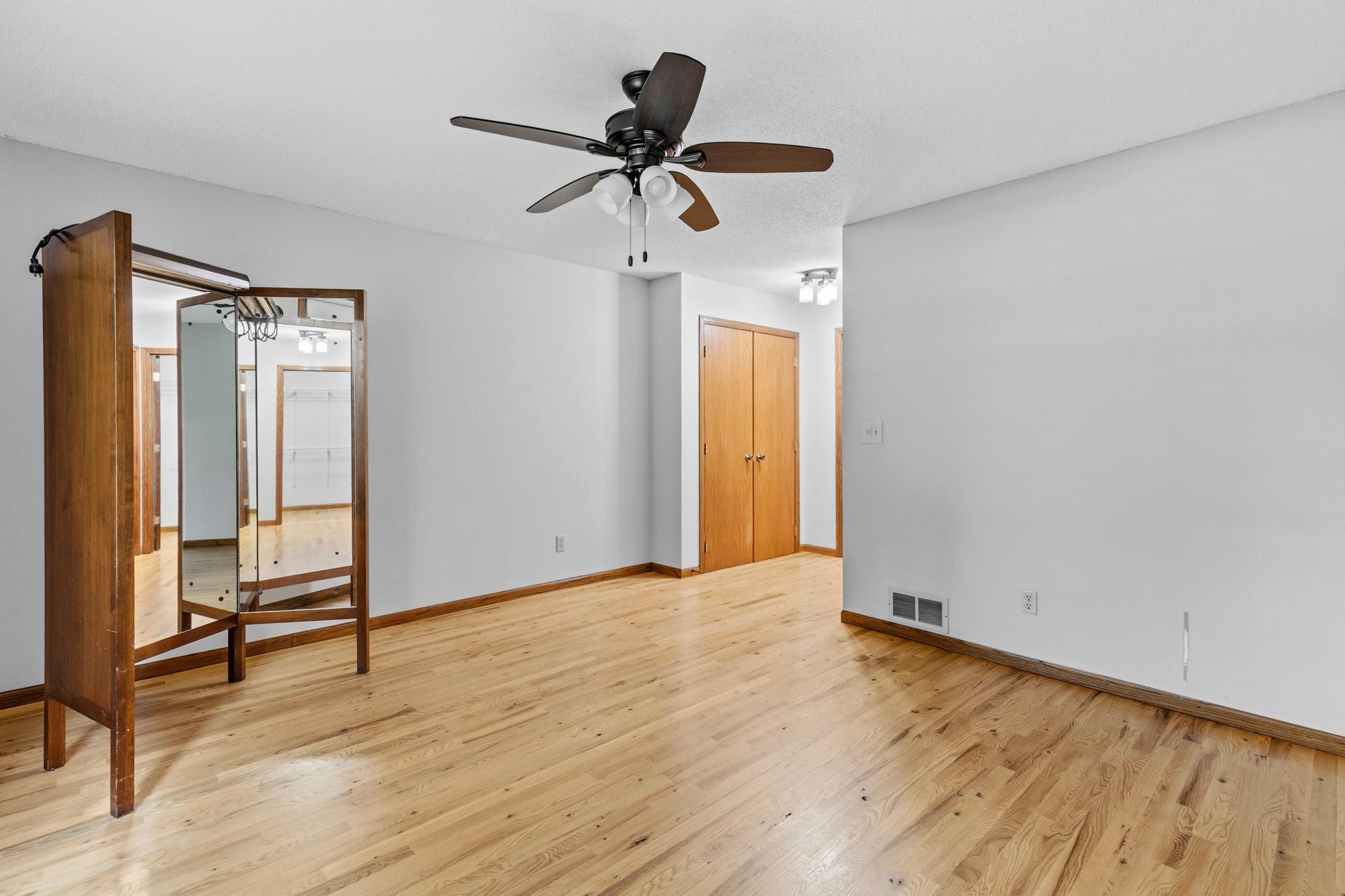 View of Residential at 5661 Donegal Court, Shoreview MN 55126, Shoreview (13 of 29) - Mike Wilen | Minnesota Team Real Estate